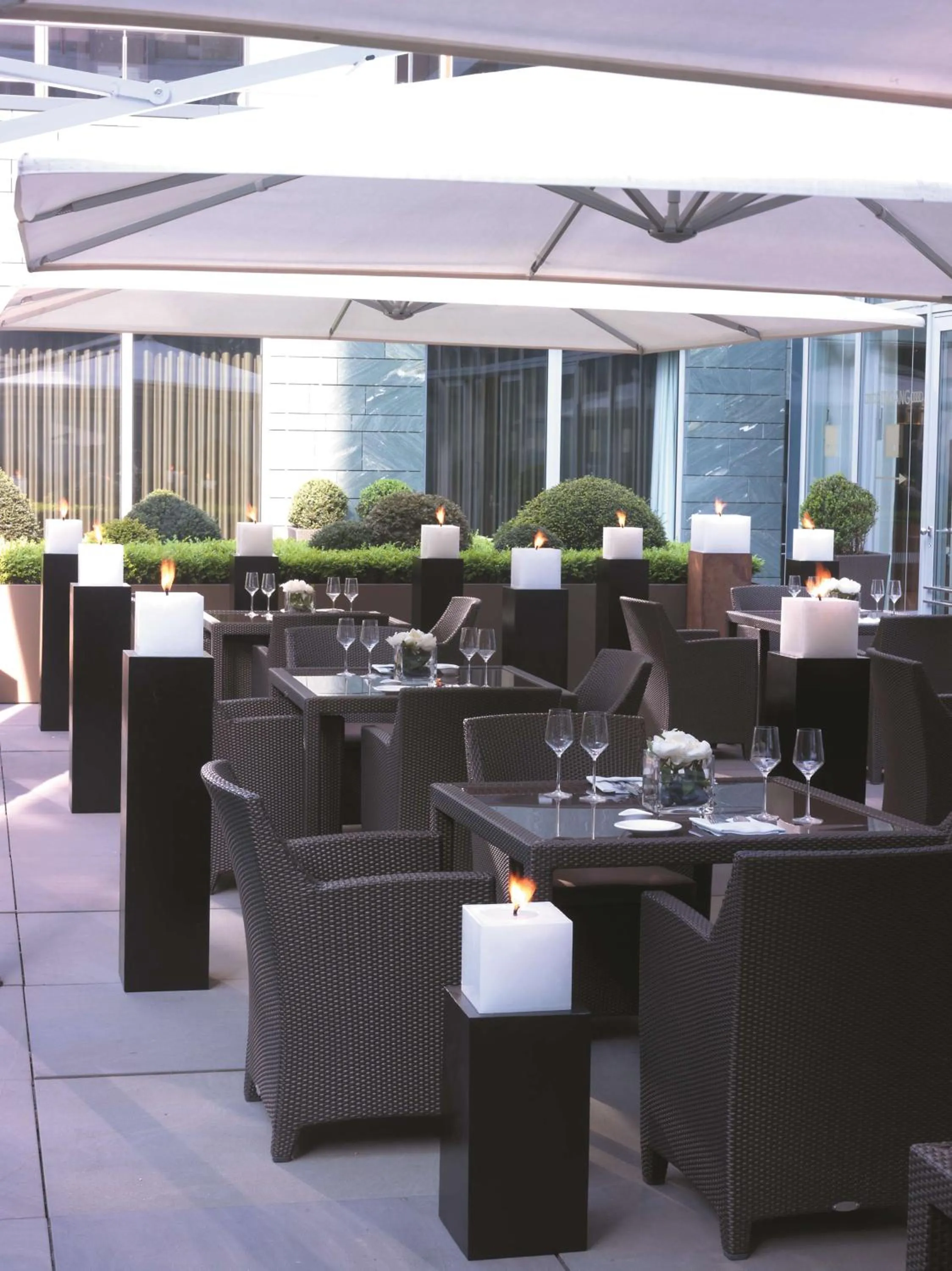 Restaurant/places to eat in Radisson Blu Media Harbour Hotel, Düsseldorf