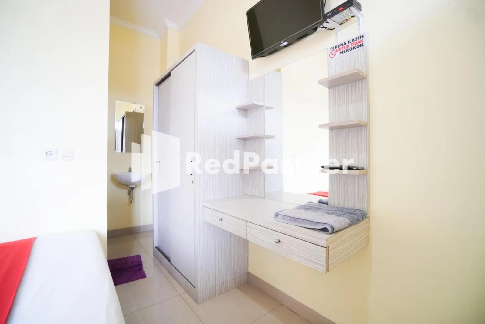 Indah Residence Syariah Mitra RedDoorz