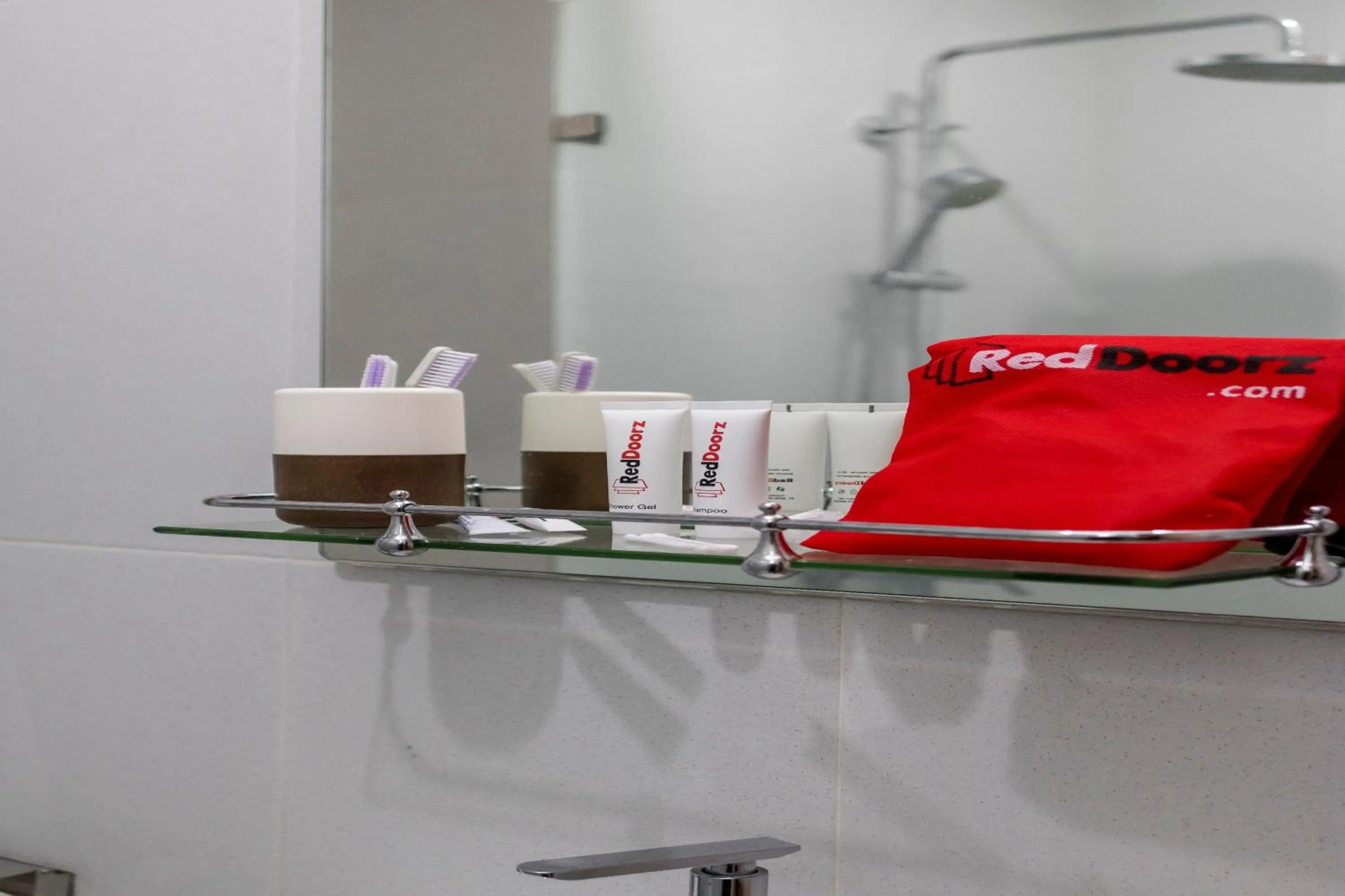 Bathroom in Pakansari Guest Inn Mitra RedDoorz