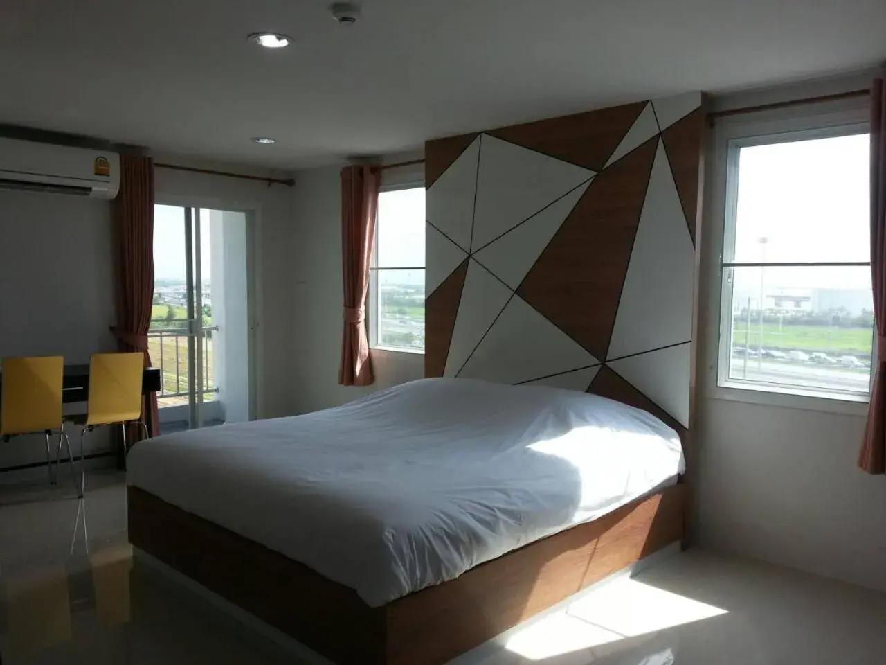 Bedroom, Bed in The Seasons Bedroom, Bed in The Seasons