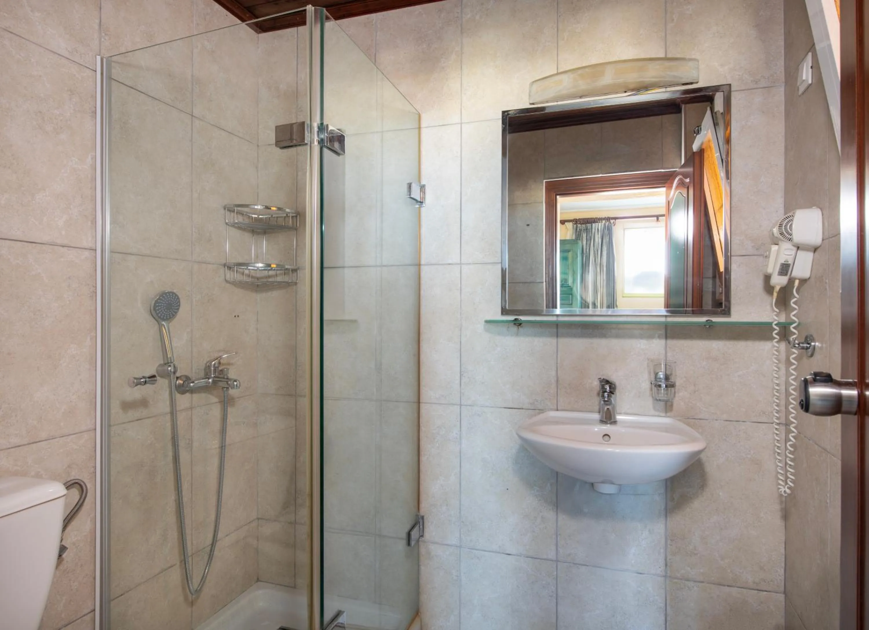 Shower in Castle Suites Hotel