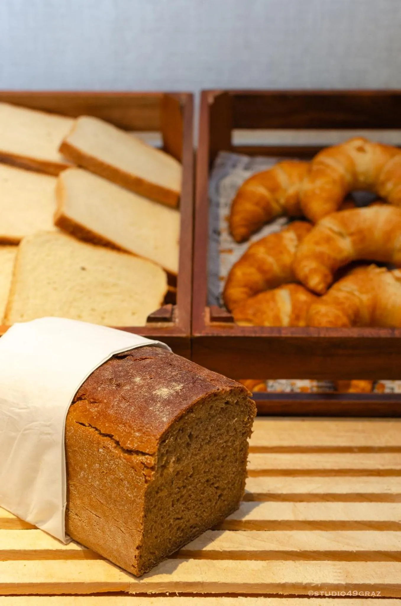 Breakfast in IntercityHotel Graz