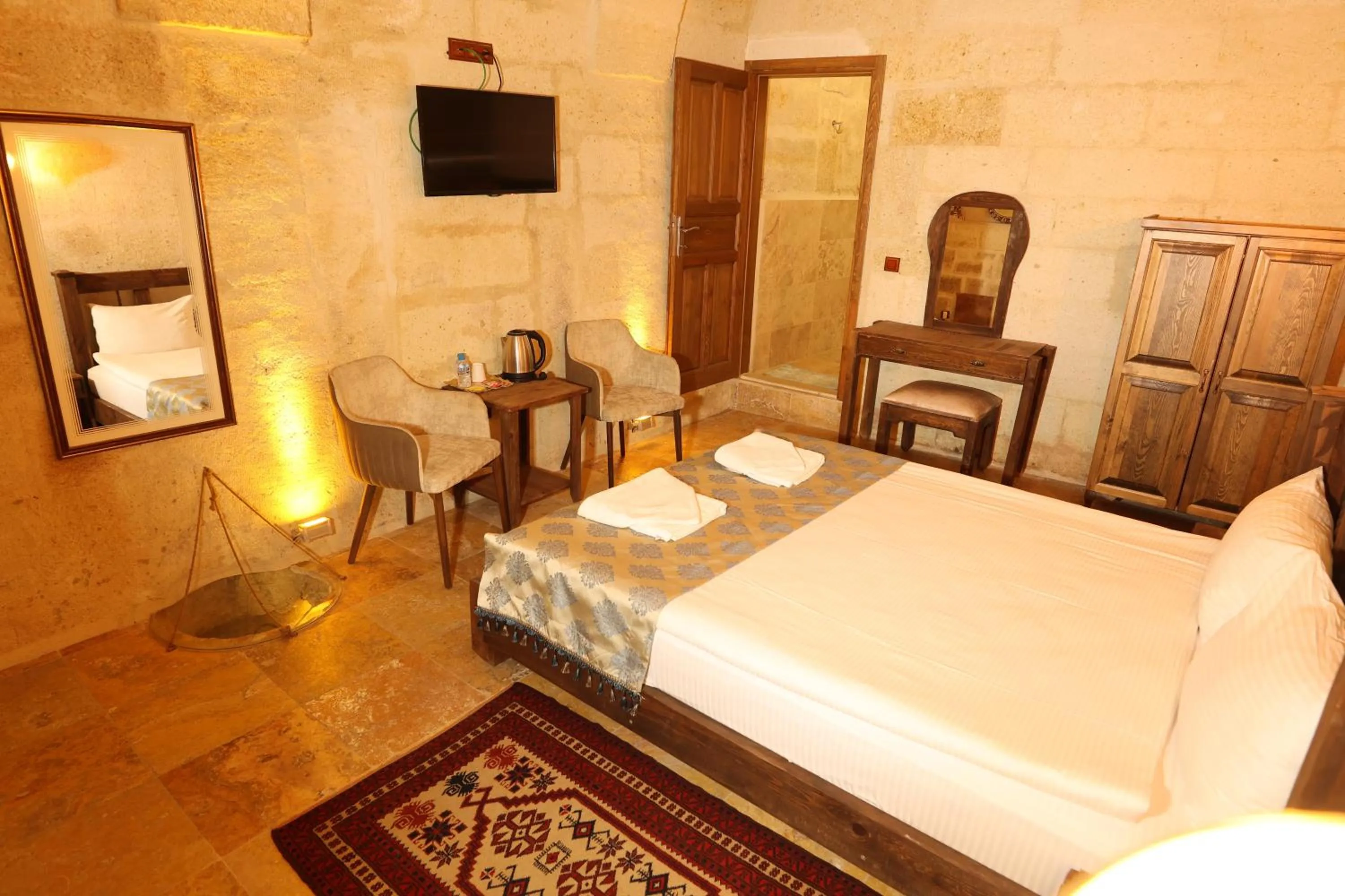 Bed in Cappadocia Balloon Boutique