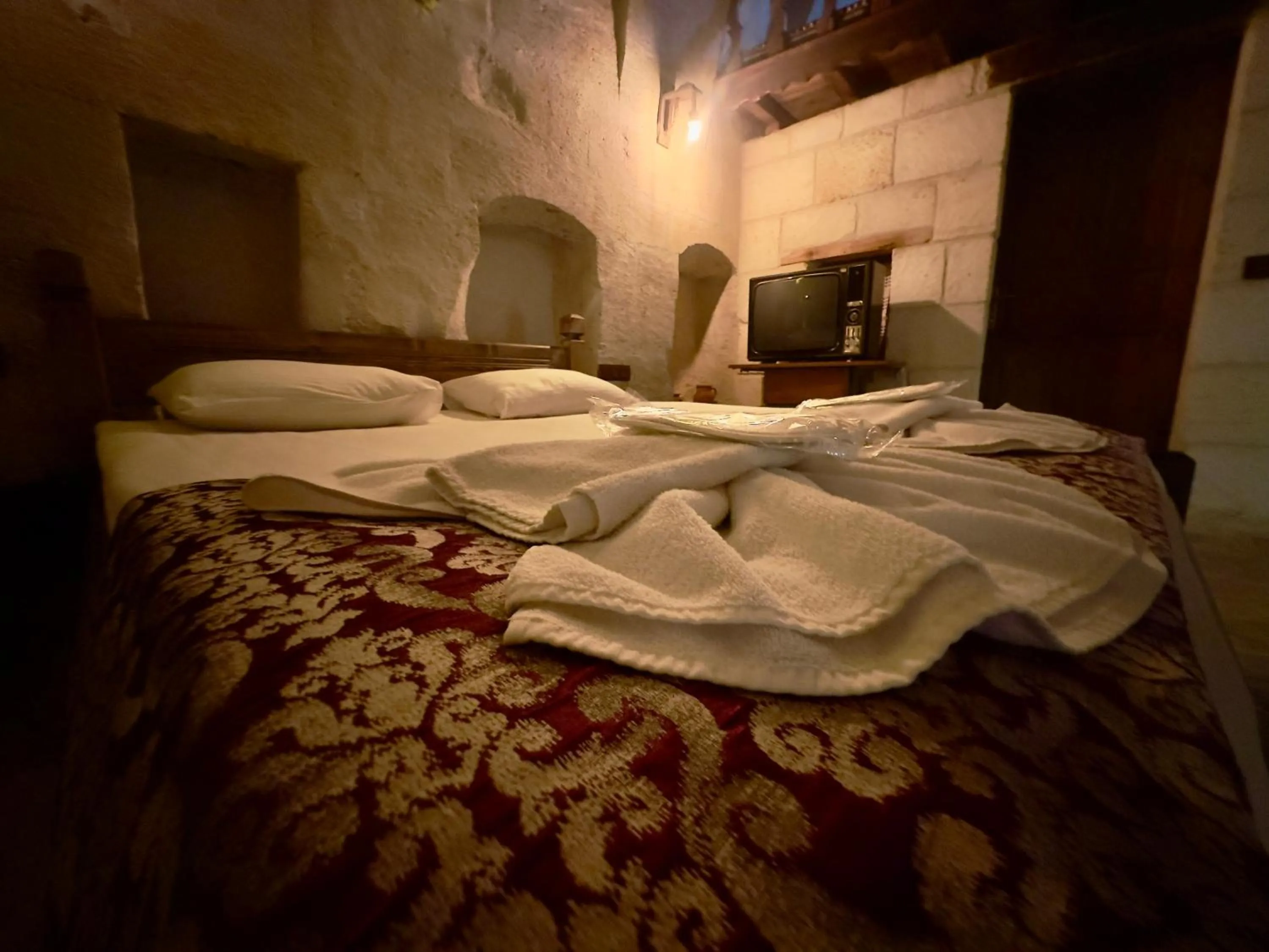 Bed in Cappadocia Balloon Boutique