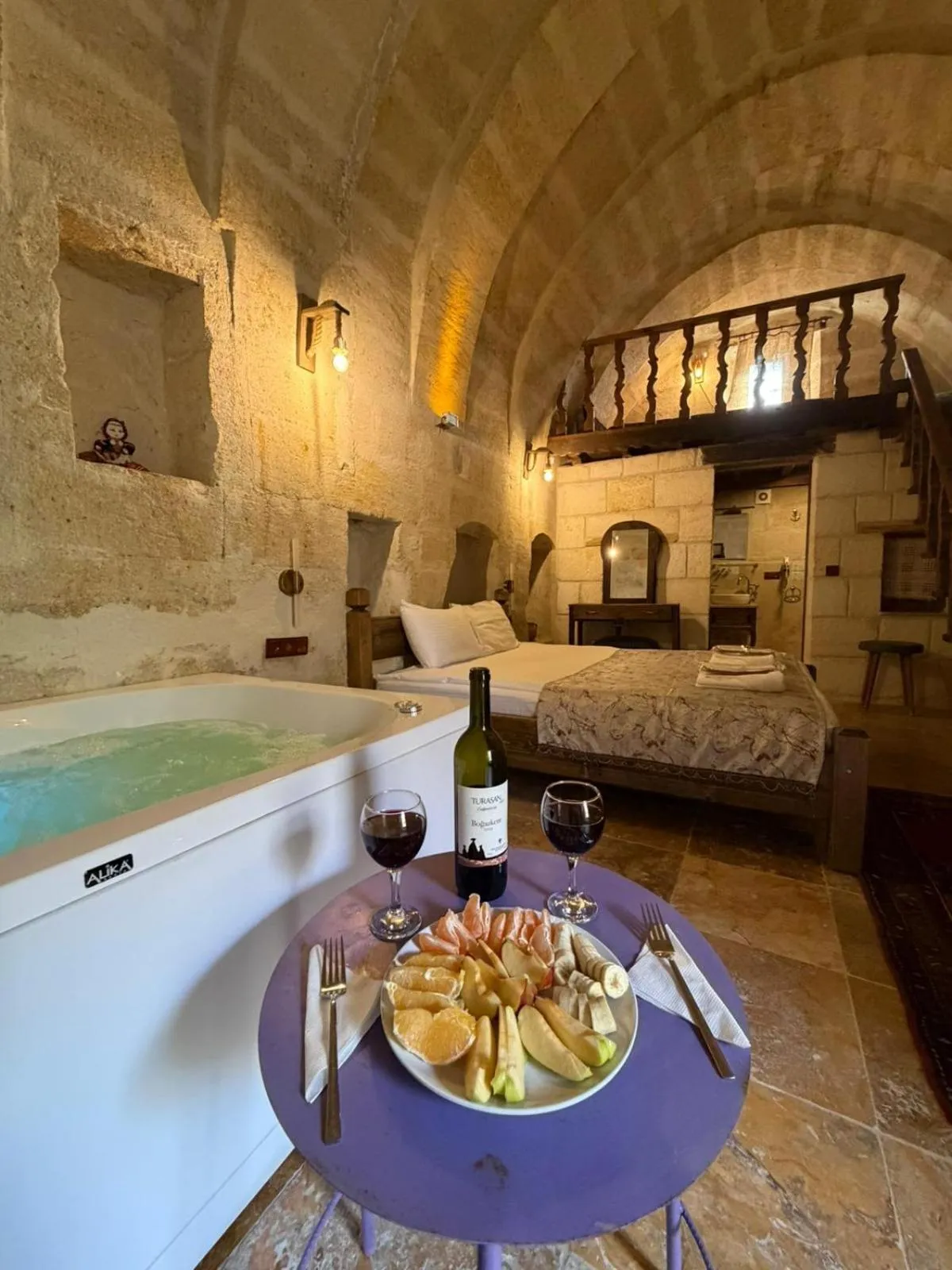 Alcoholic drinks, Bed in Cappadocia Balloon House