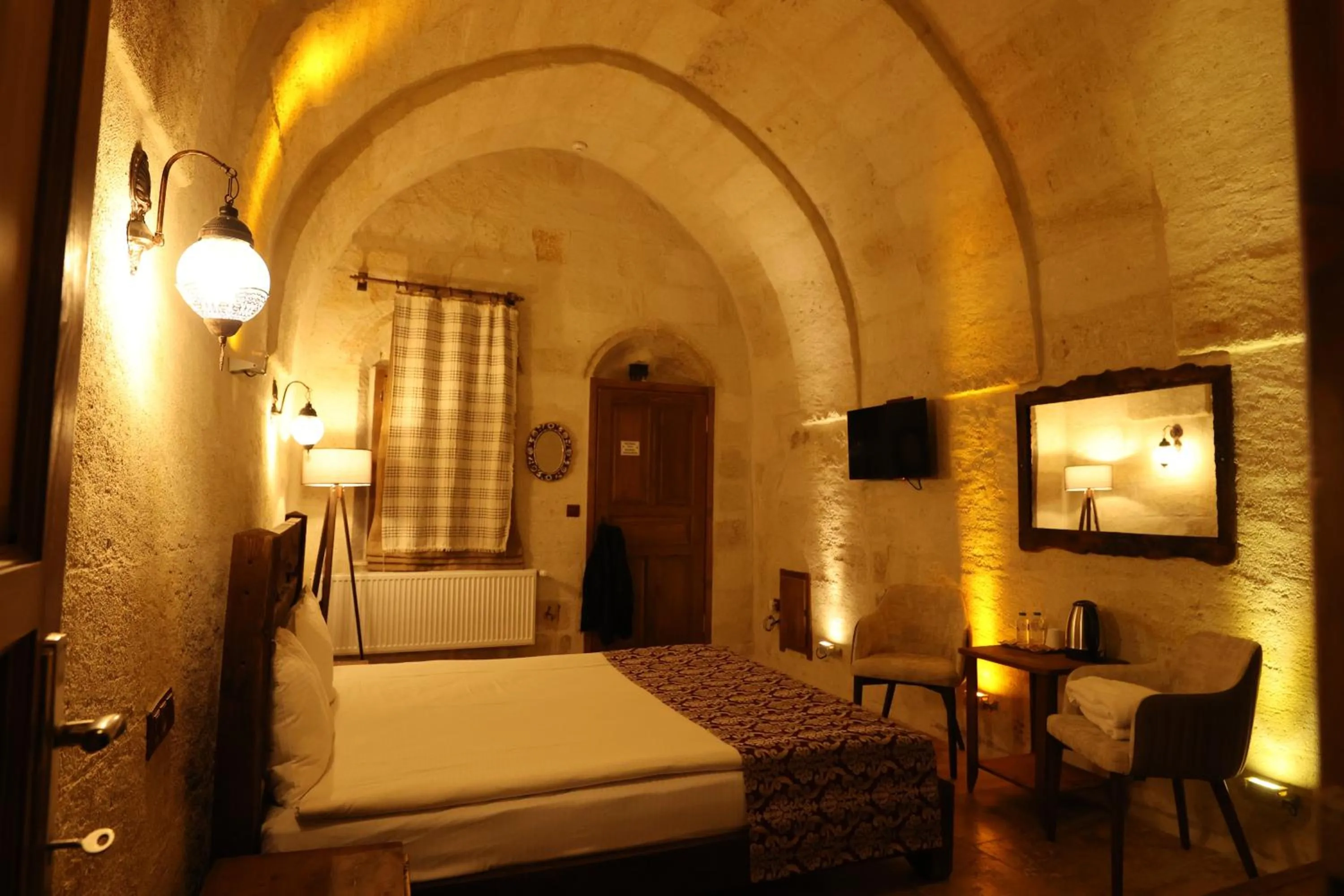 TV and multimedia, Bed in Cappadocia Balloon Boutique