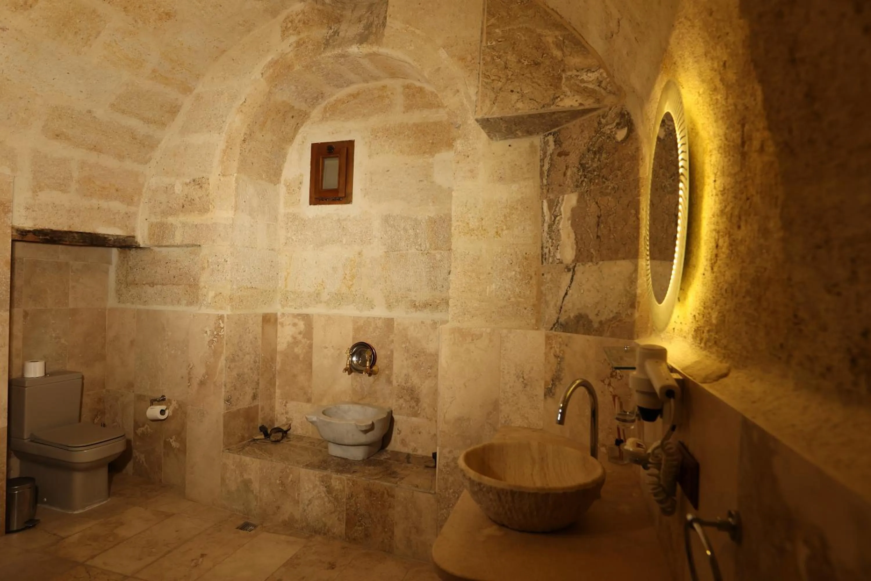 Shower, Bathroom in Cappadocia Balloon Boutique