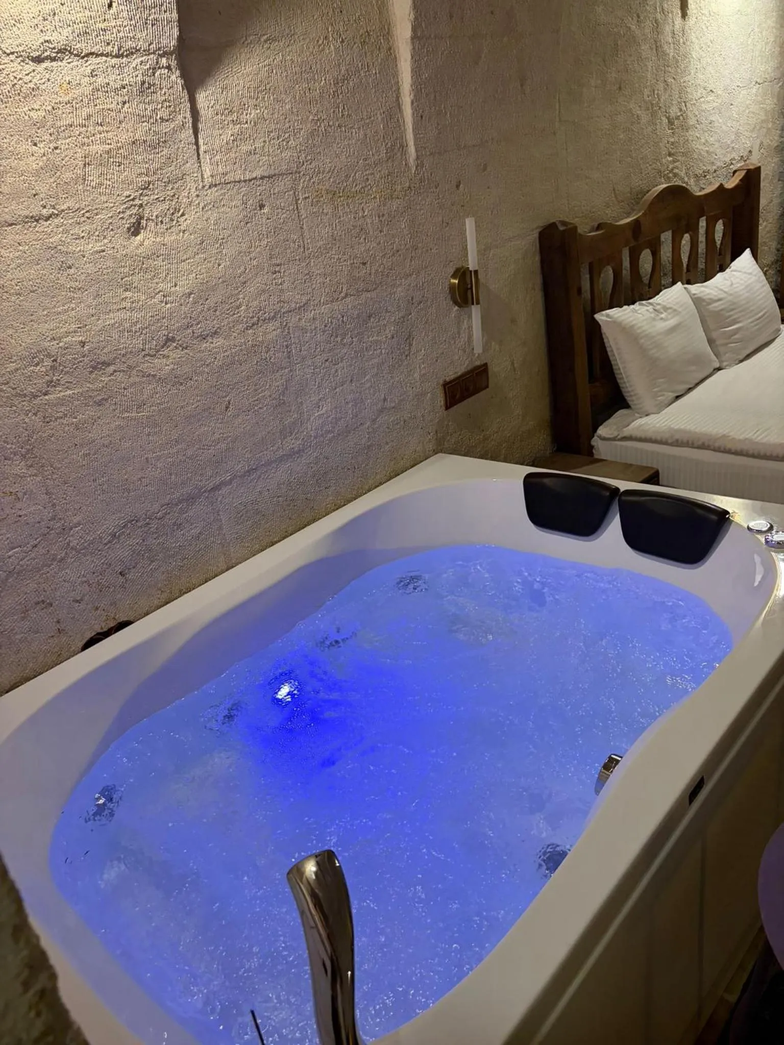 Hot Tub in Cappadocia Balloon House