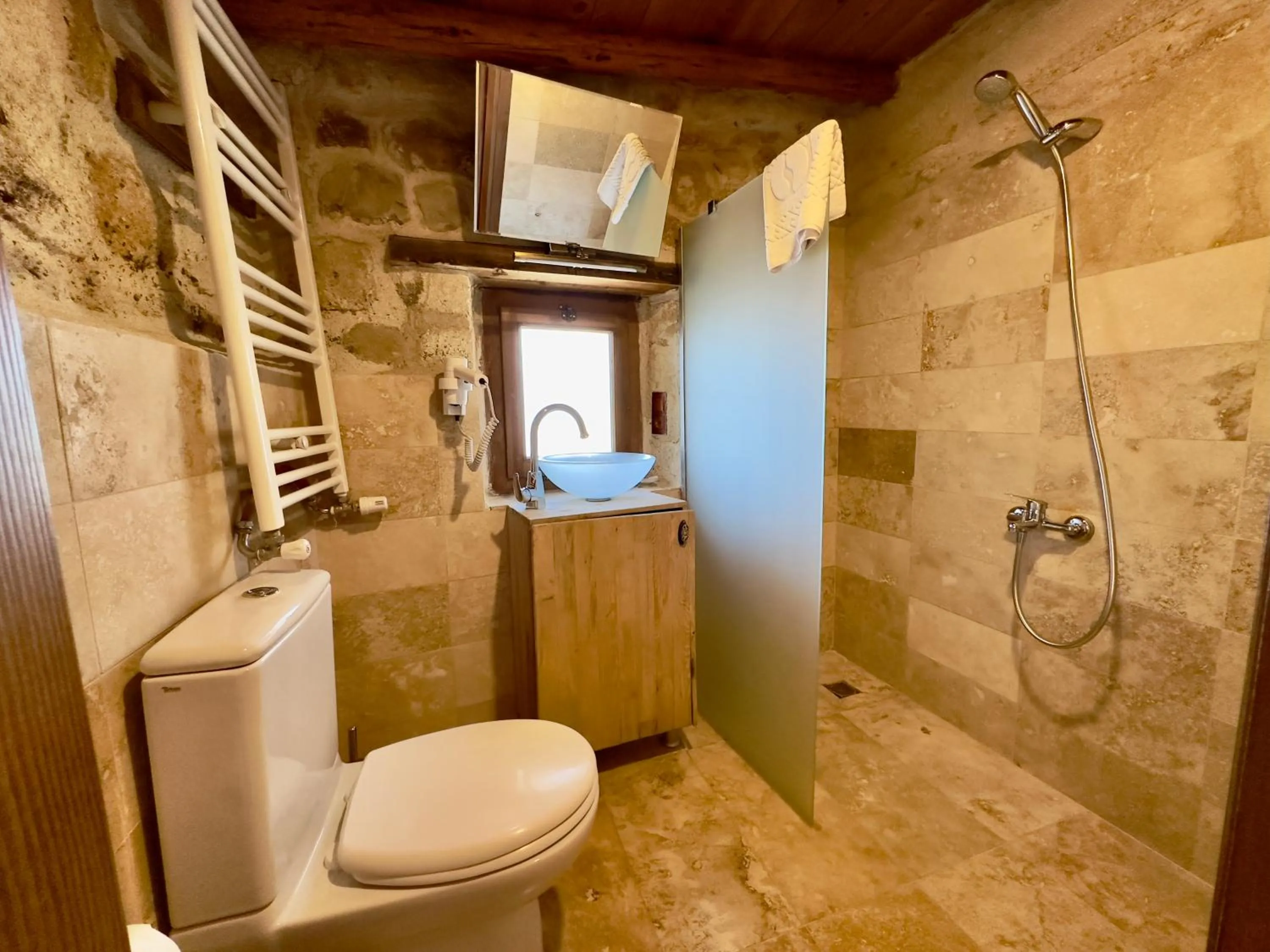 Shower, Bathroom in Cappadocia Balloon Boutique