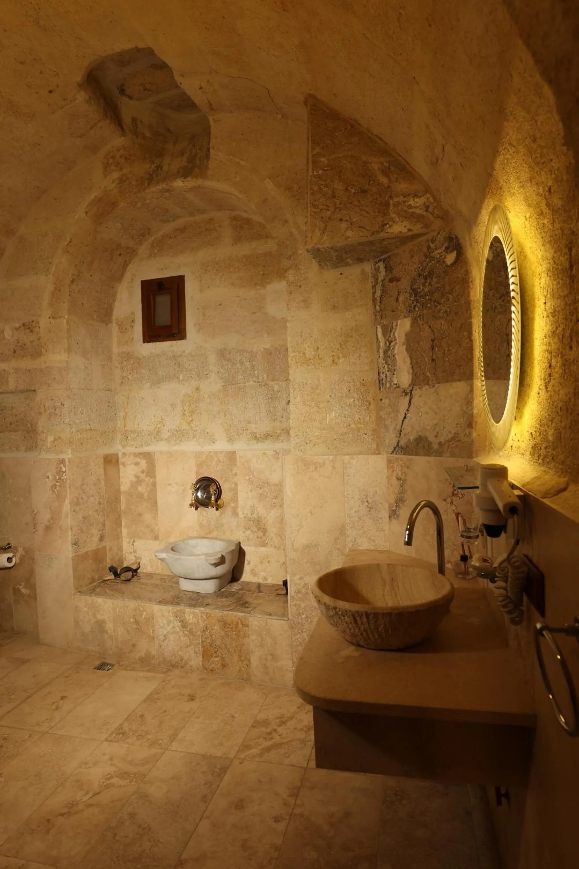 Shower, Bathroom in Cappadocia Balloon Boutique