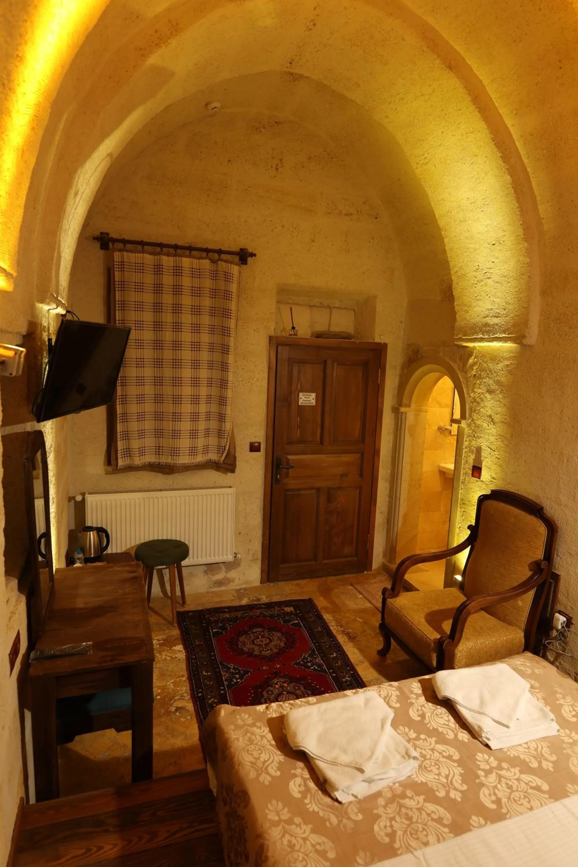 TV and multimedia, Bed in Cappadocia Balloon Boutique