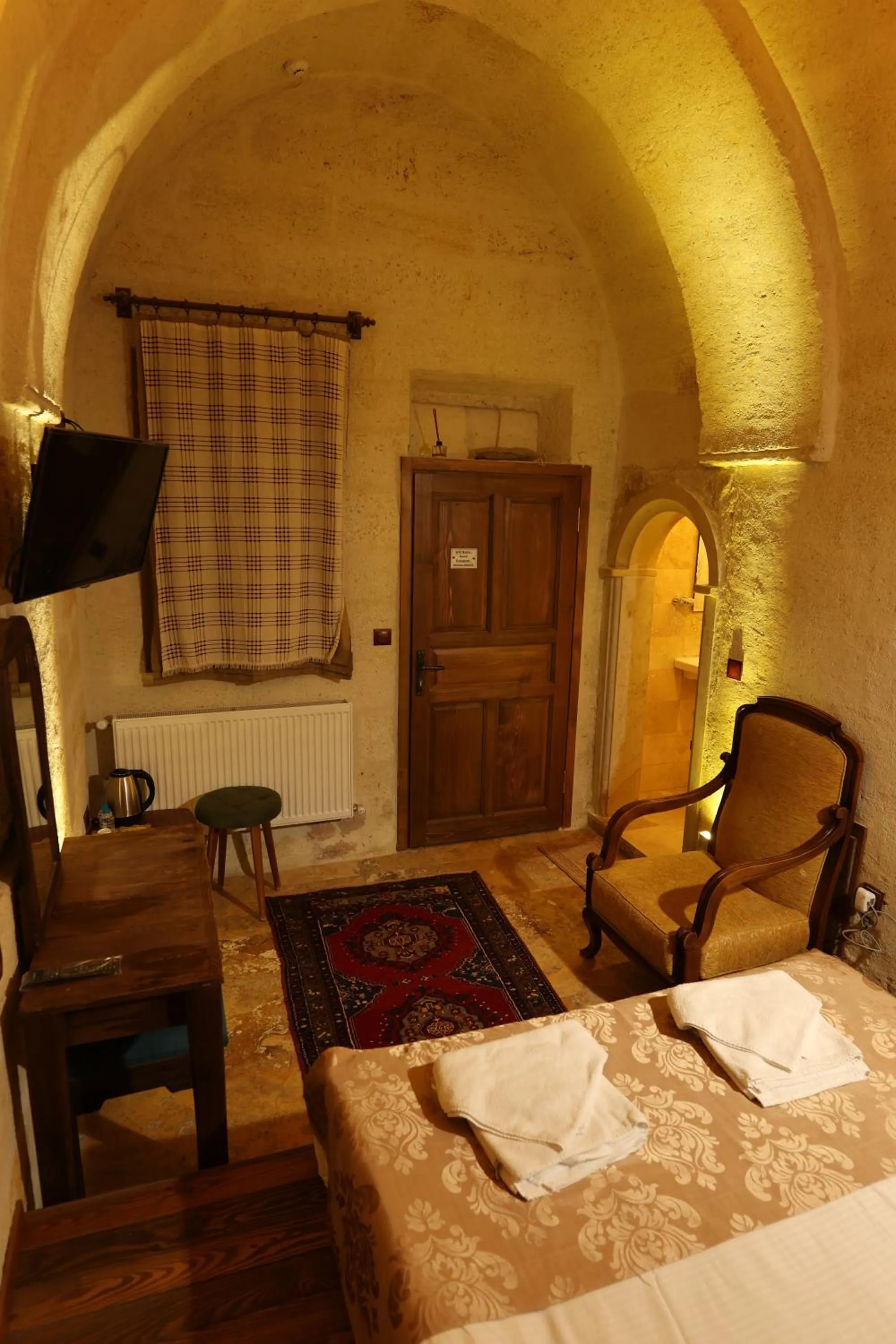 TV and multimedia, Bed in Cappadocia Balloon Boutique