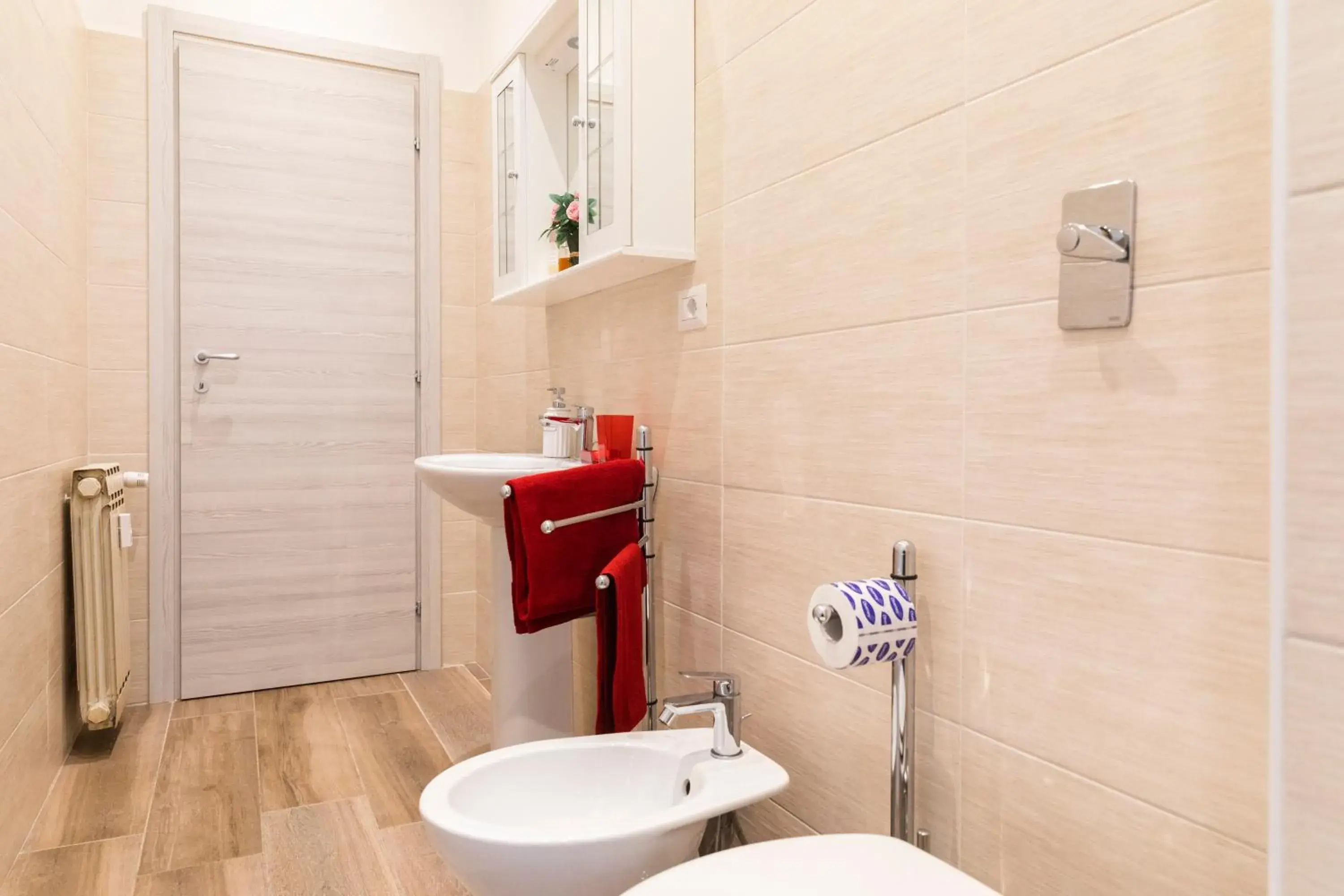 One-Bedroom Apartment in Casa Zara - Metro Lines One-Bedroom Apartment in Casa Zara - Metro Lines