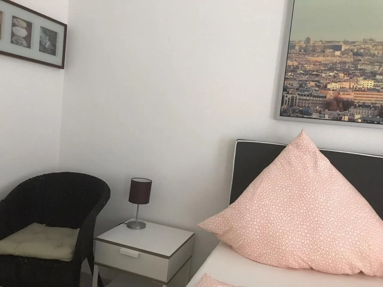 Balthasar Neumann Speiserei & Gästehaus - Zentrum Brühl -E-Ladestation, nähe Phantasialand