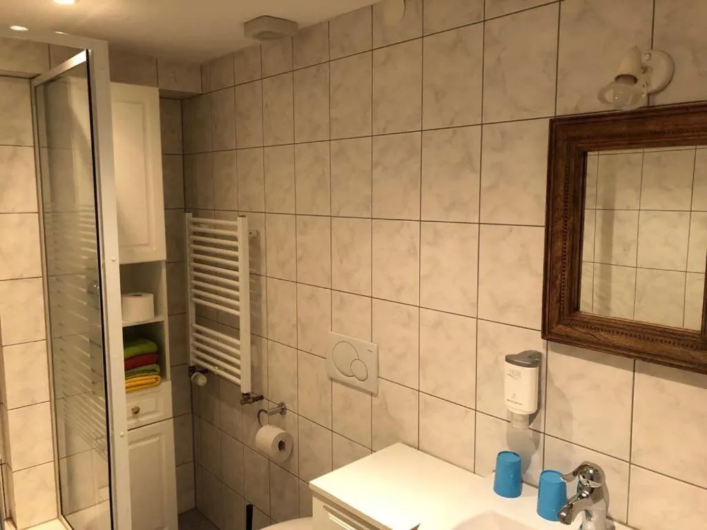 Balthasar Neumann Speiserei & Gästehaus - Zentrum Brühl -E-Ladestation, nähe Phantasialand