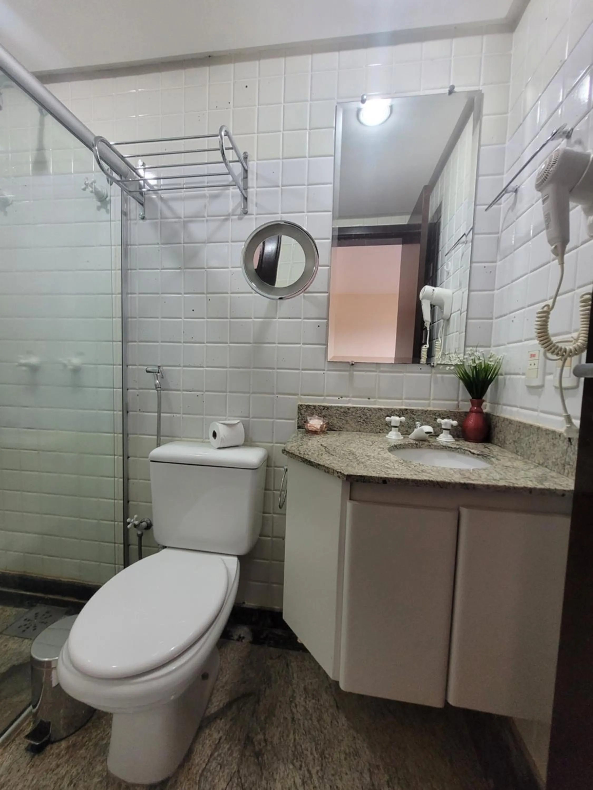 Bathroom in LAKE SIDE - VISTA DO LAGO