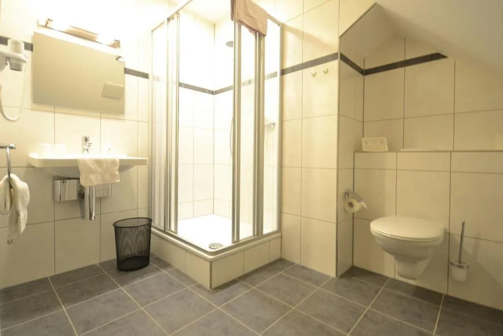 Bathroom in Hotel Zehnthof