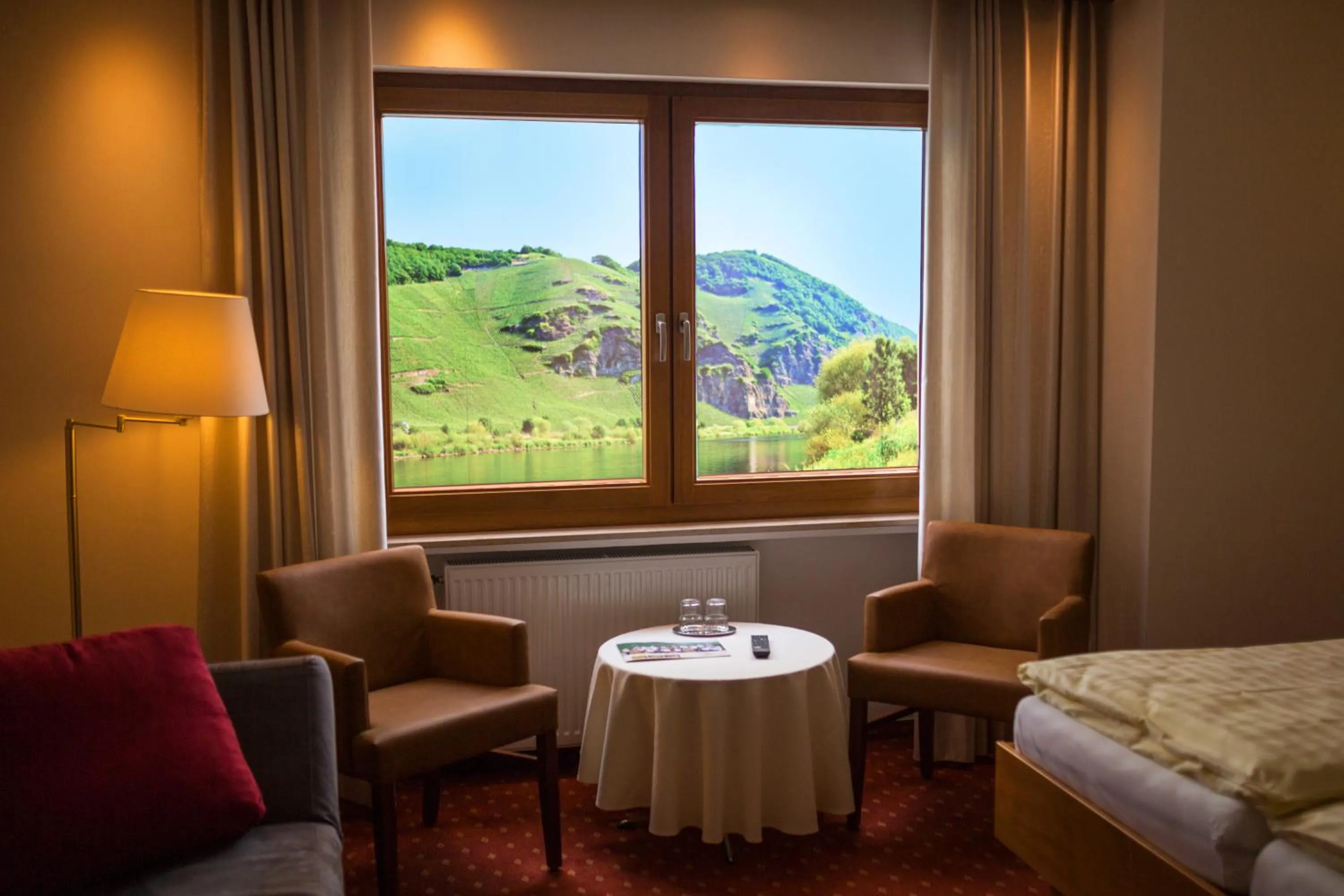 Bed in Hotel Zehnthof