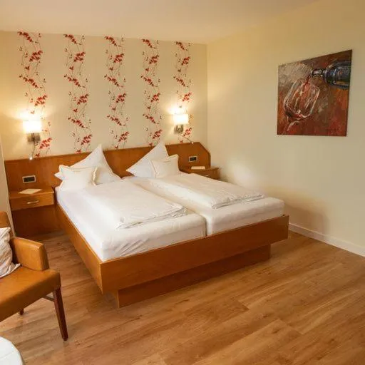 Bed in Hotel Zehnthof