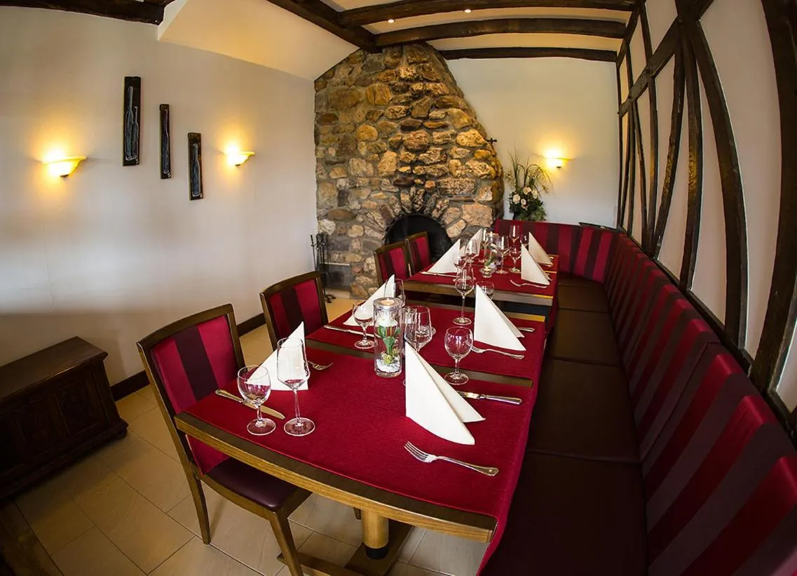 Restaurant/places to eat in Hotel Zehnthof