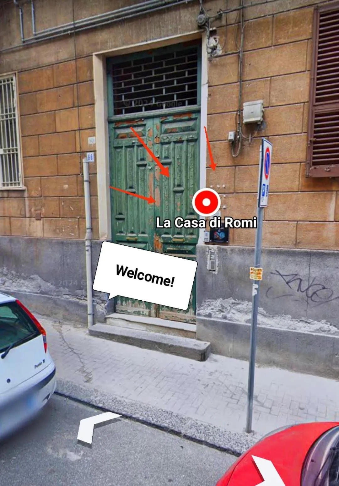 Property building in la casa di romi