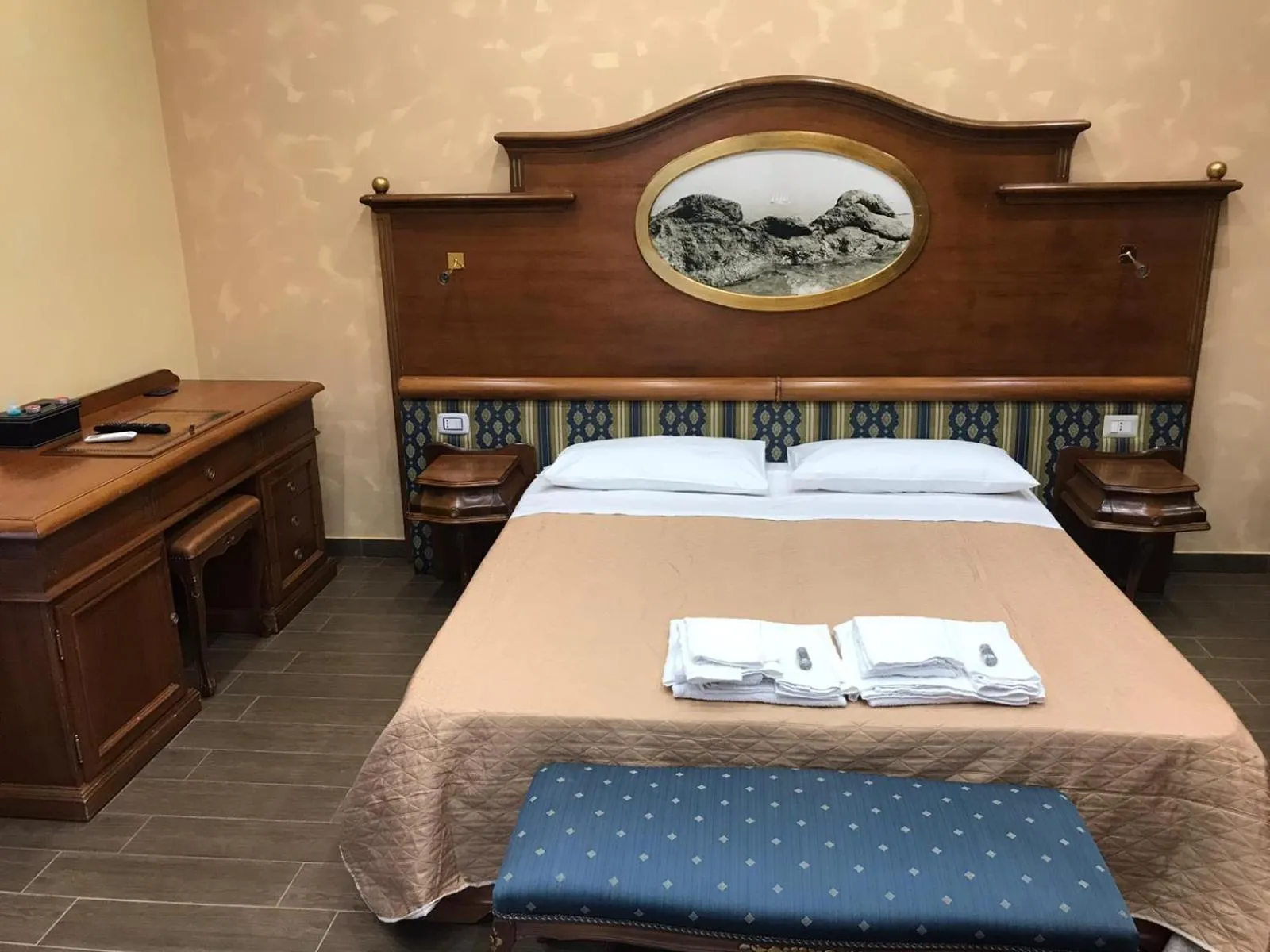 Bedroom, Bed in la casa di romi