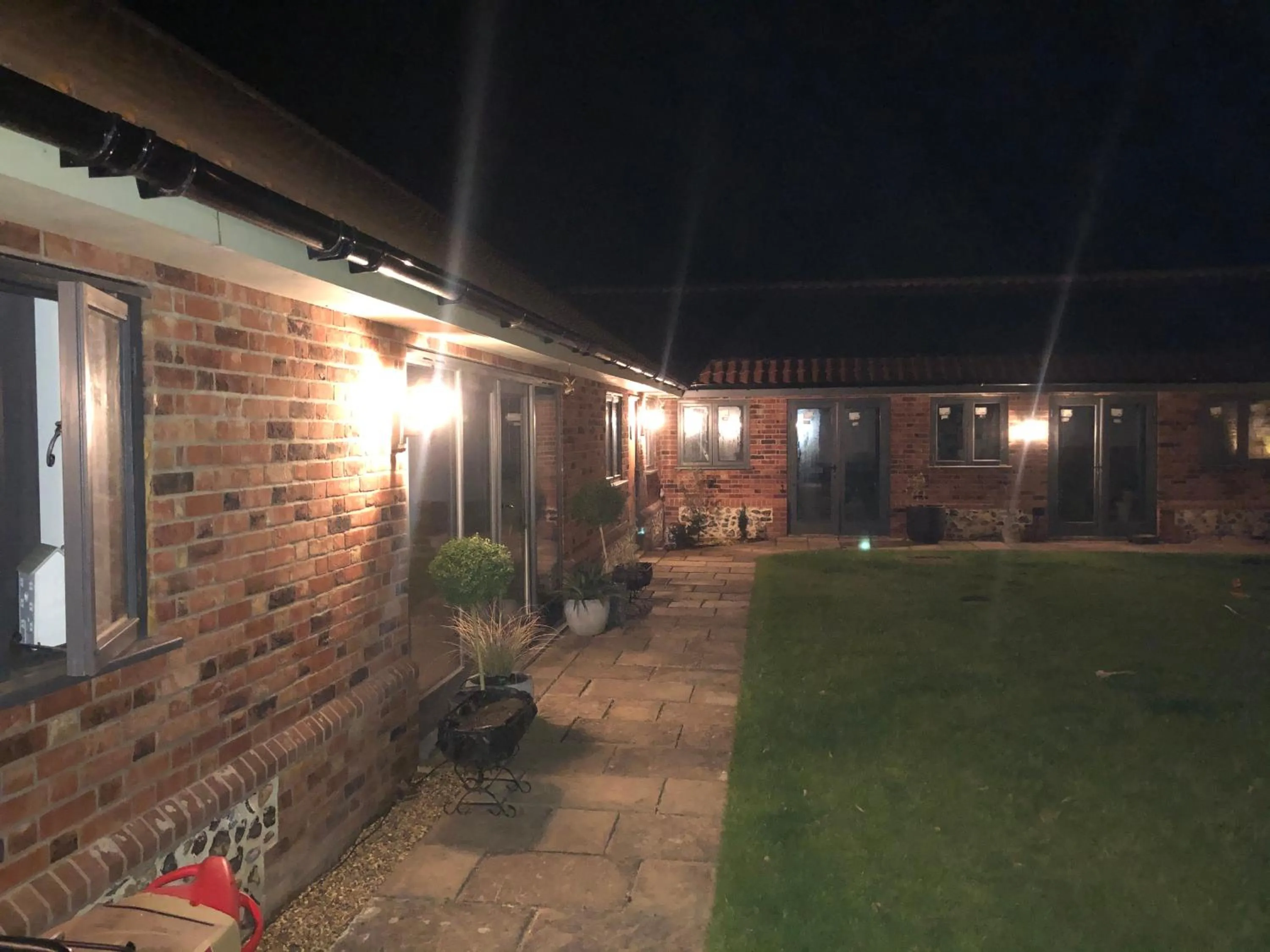 Property building in Bumble Barn Bed & Breakfast