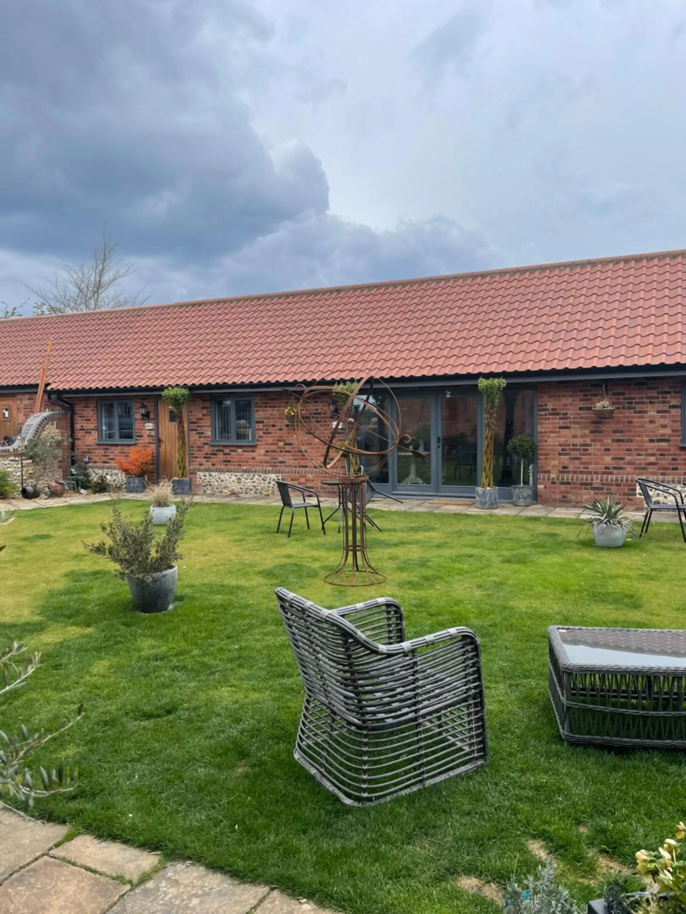 Property building in Bumble Barn Bed & Breakfast