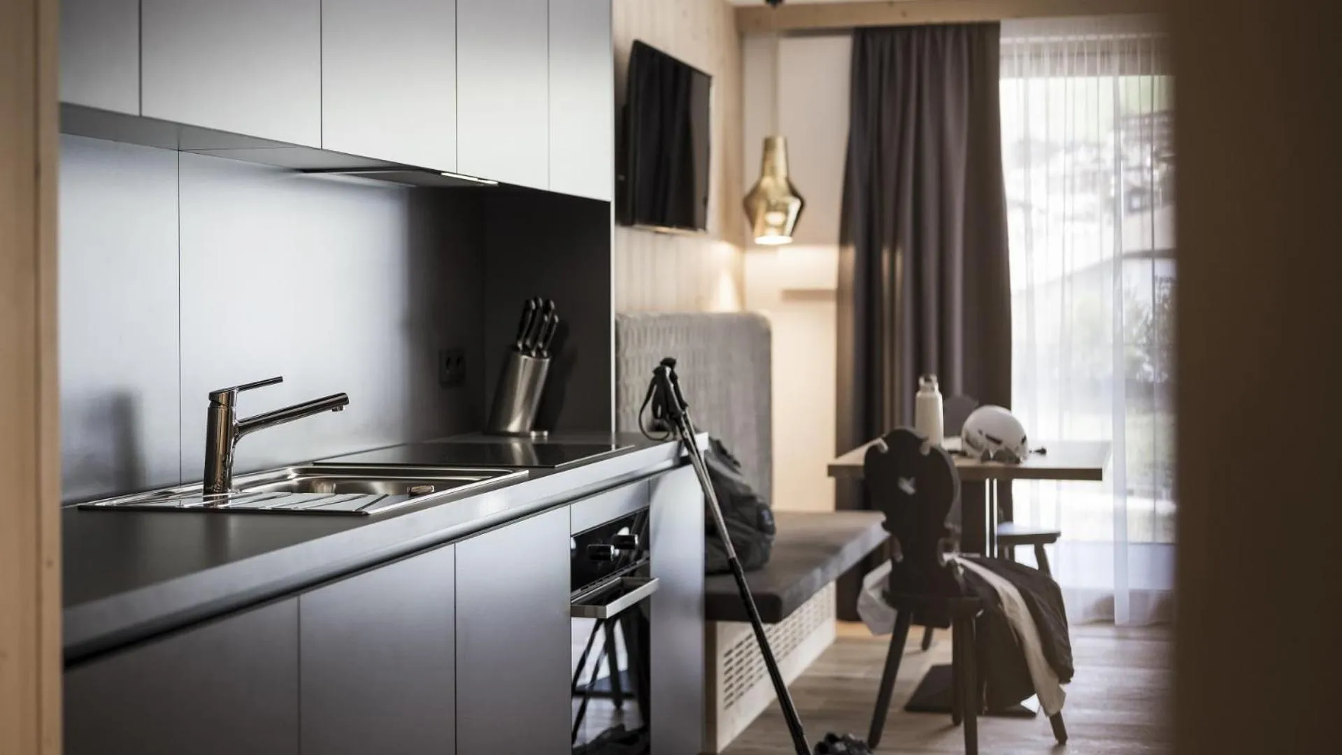 Kitchen or kitchenette in Aparthotel Gamz