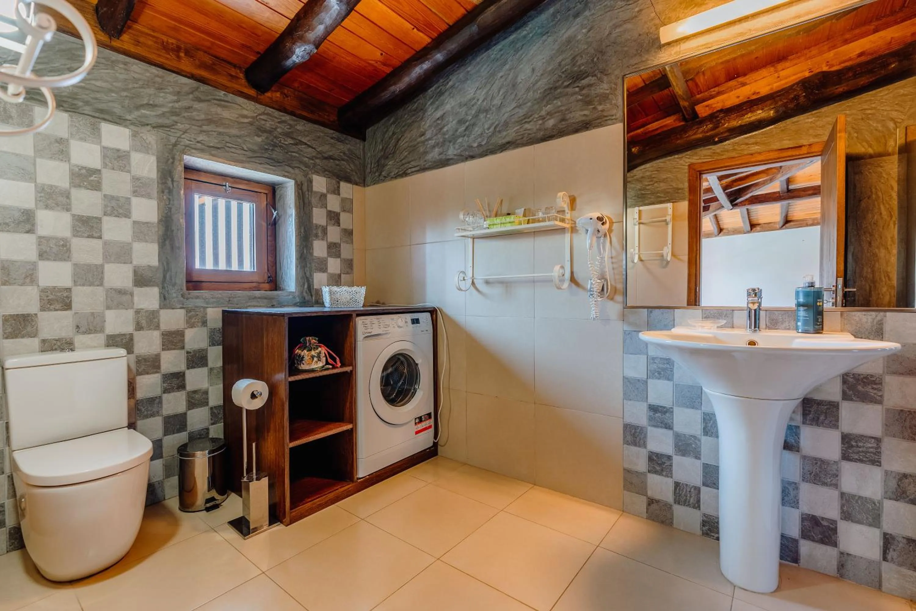 Bathroom in Casa Lata - Agroturismo e Enoturismo