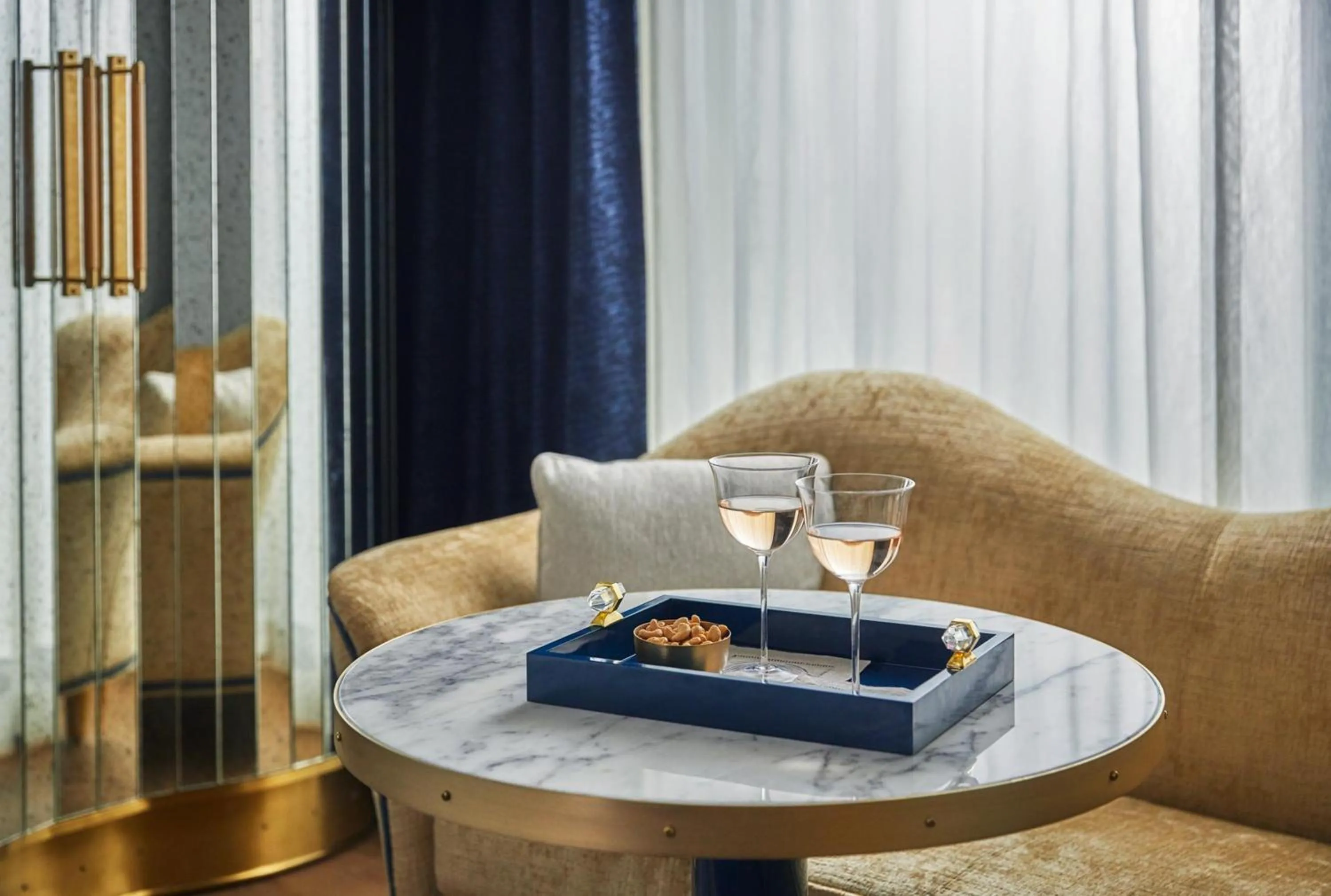 Seating area in The Sun Rose West Hollywood