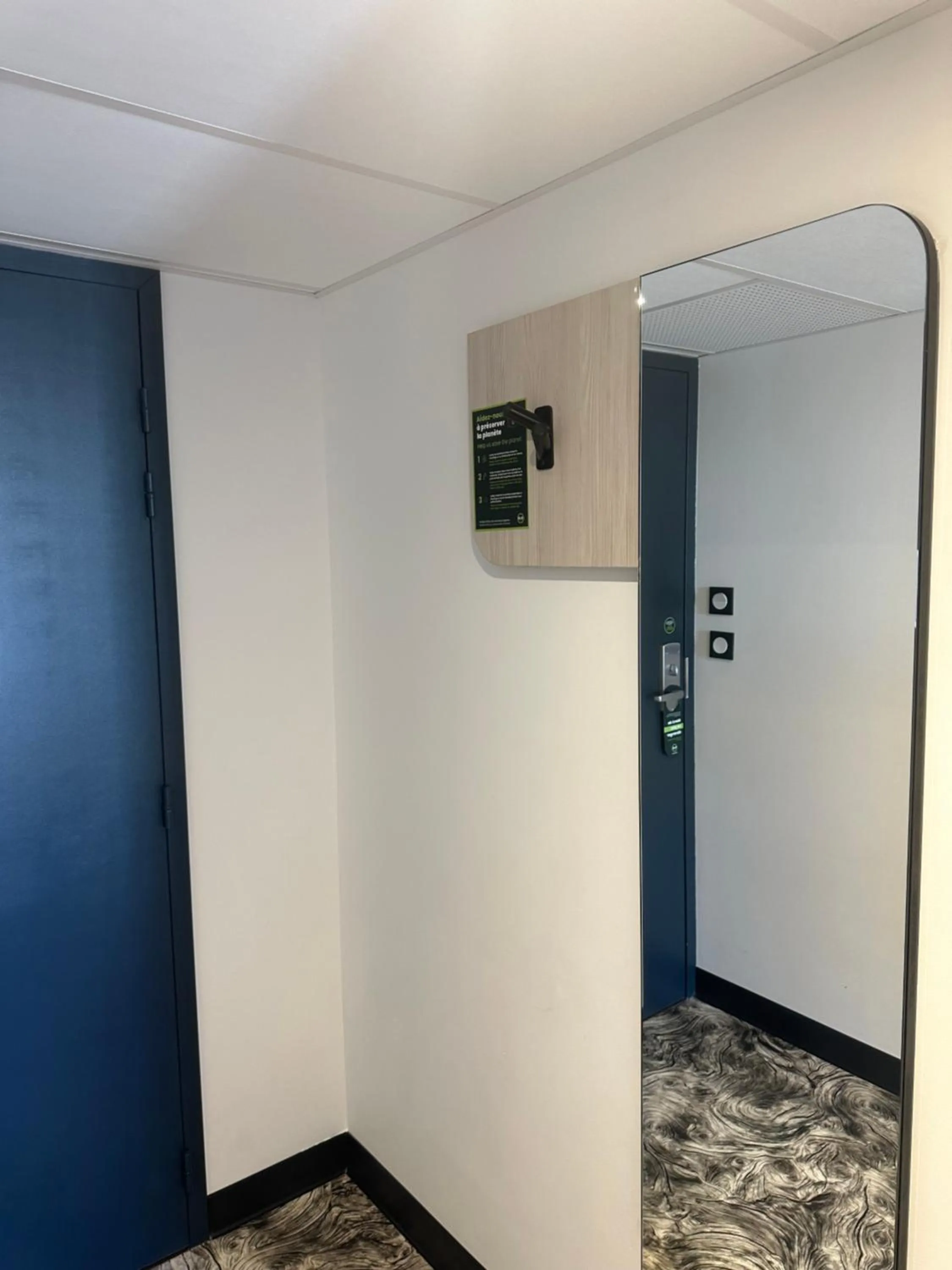 Facade/entrance in B&B HOTEL PERPIGNAN Nord Aéroport