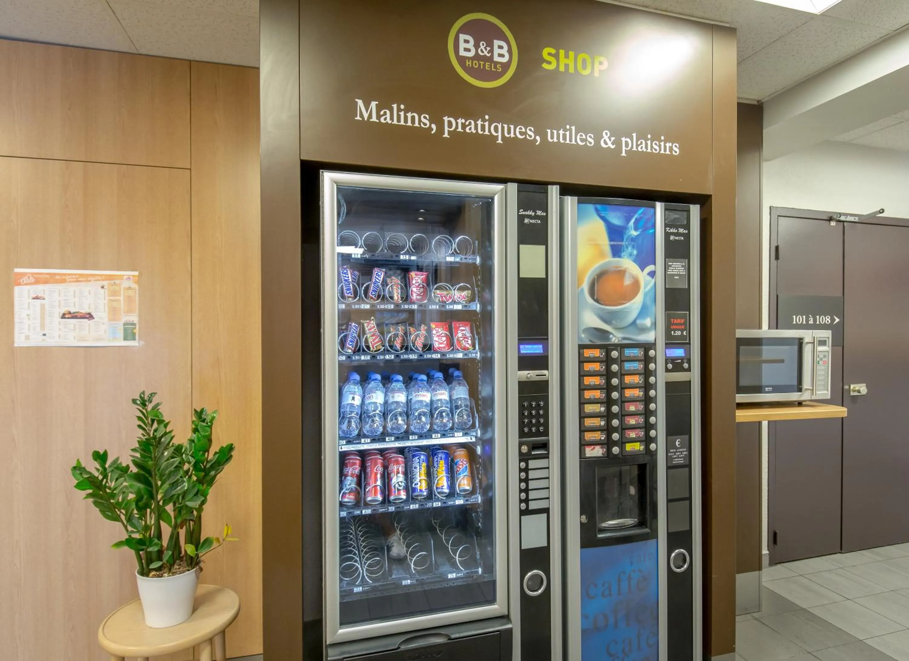 vending machine in B&B HOTEL PERPIGNAN Nord Aéroport