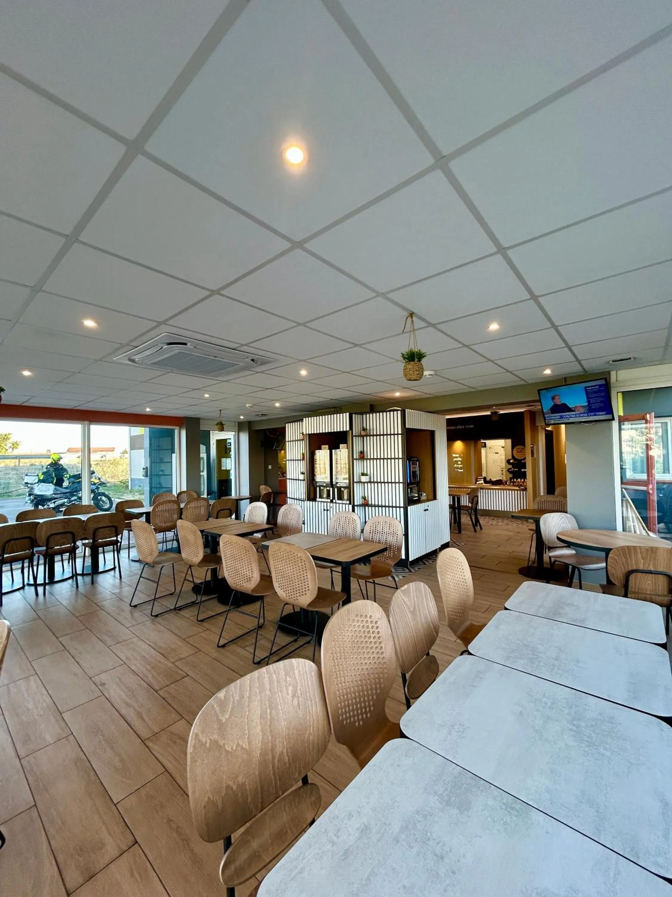 Breakfast in B&B HOTEL PERPIGNAN Nord Aéroport