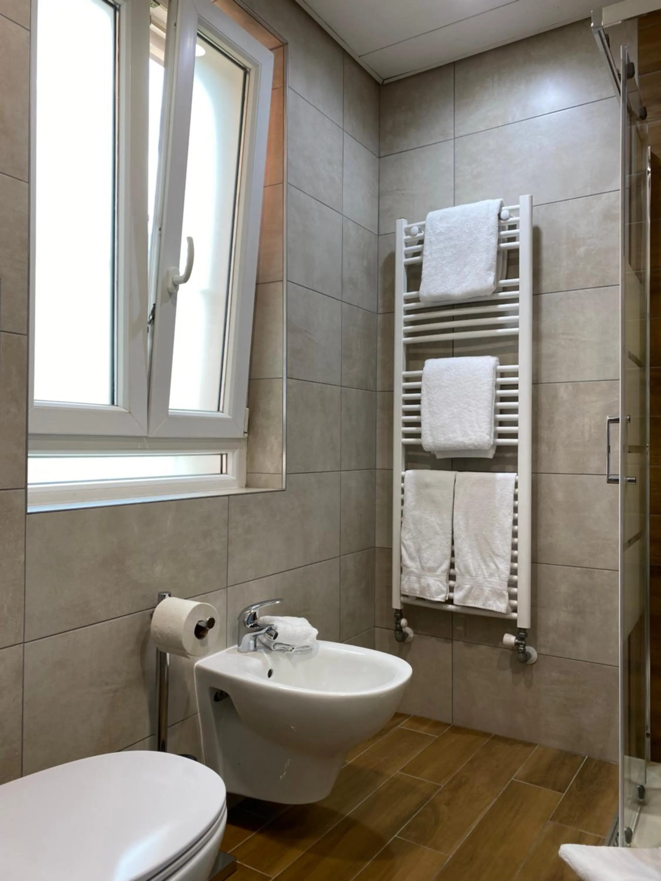 Bathroom in Hotel Garni Montaldi