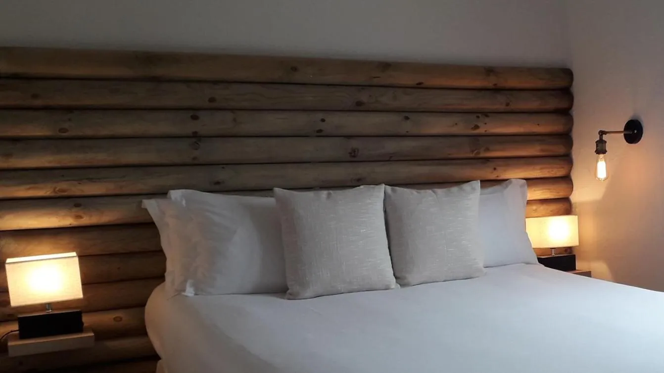 Bed in Hotel De La Mer