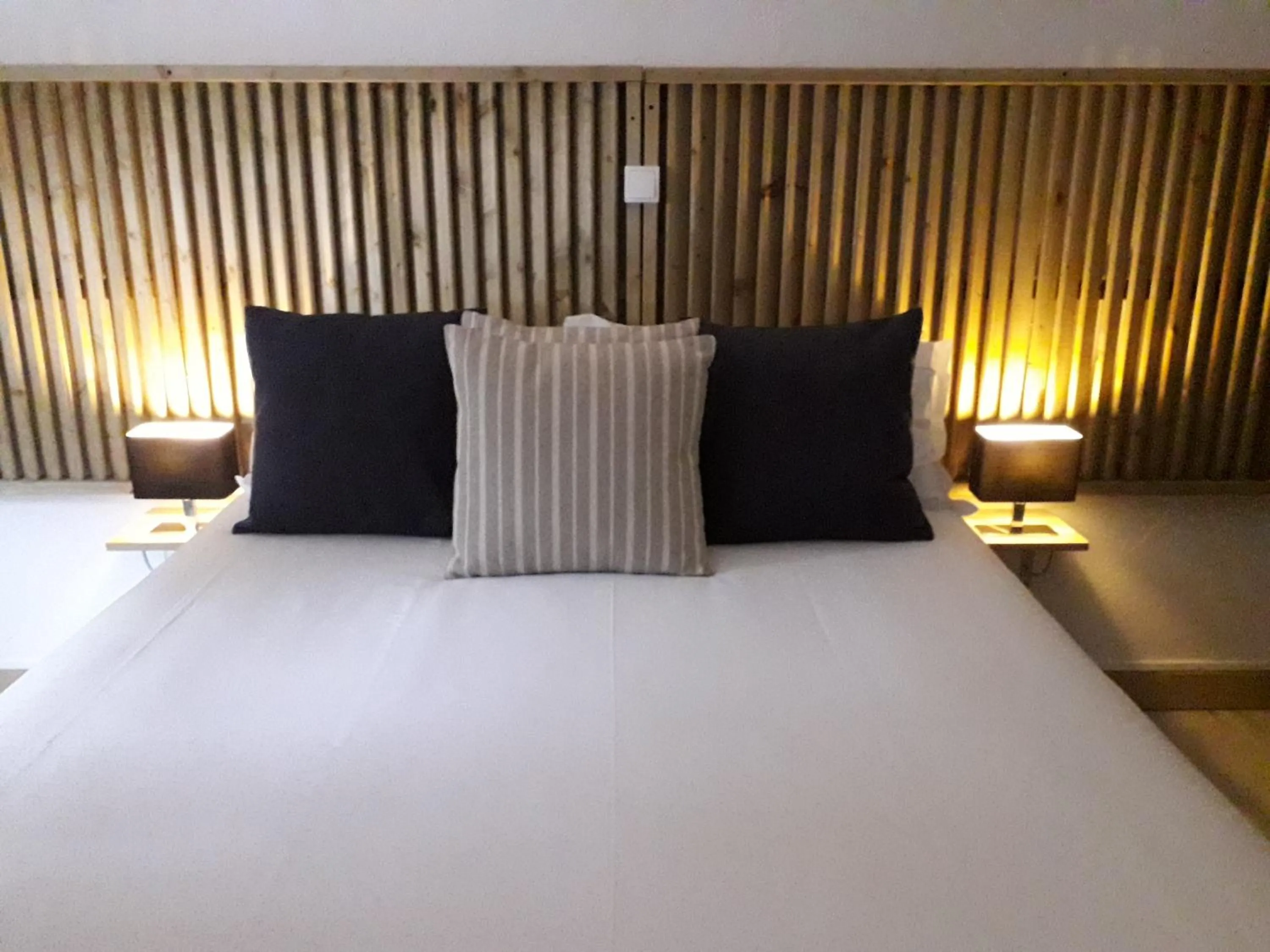 Bed in Hotel De La Mer