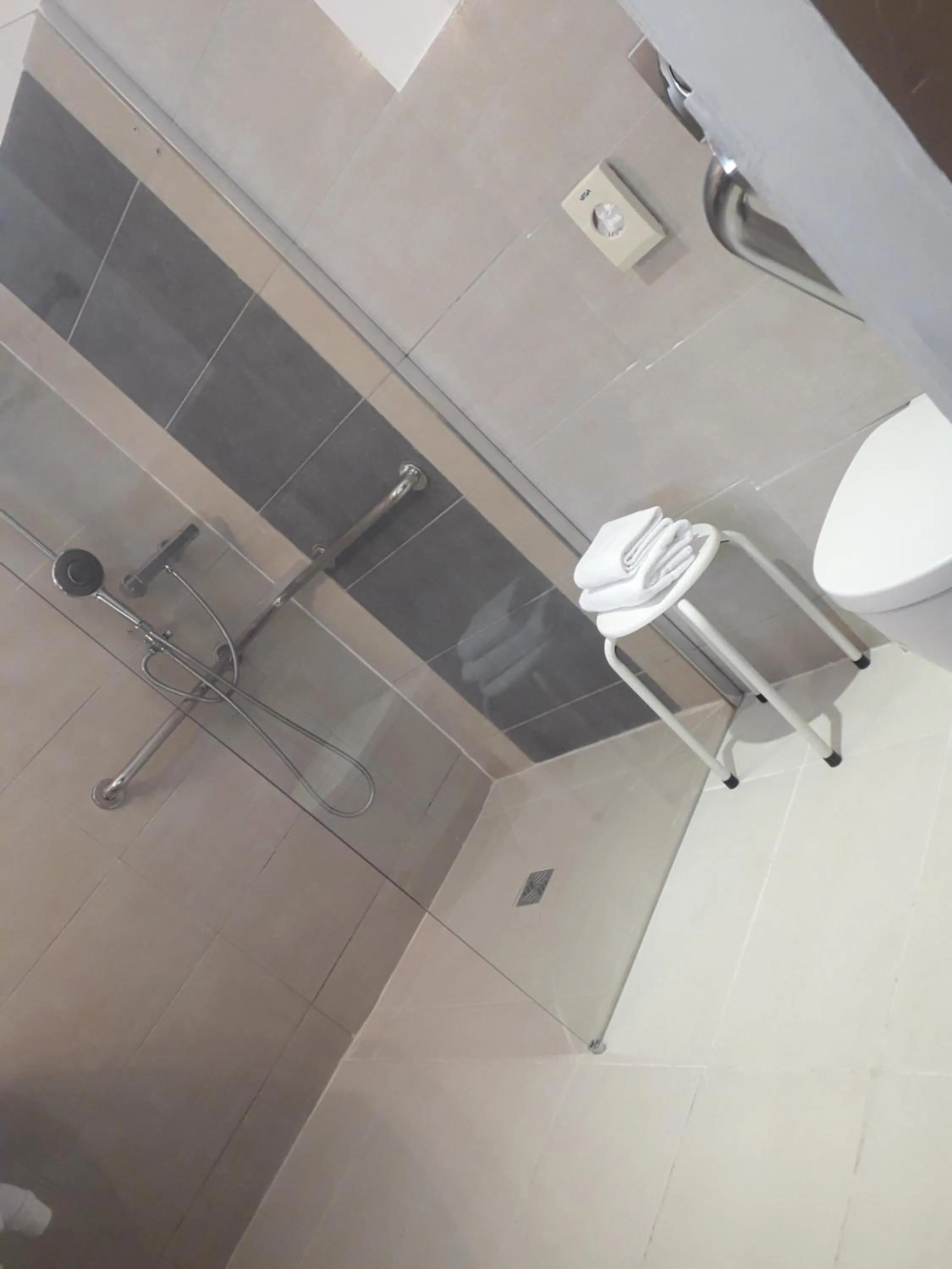 Shower in Hotel De La Mer