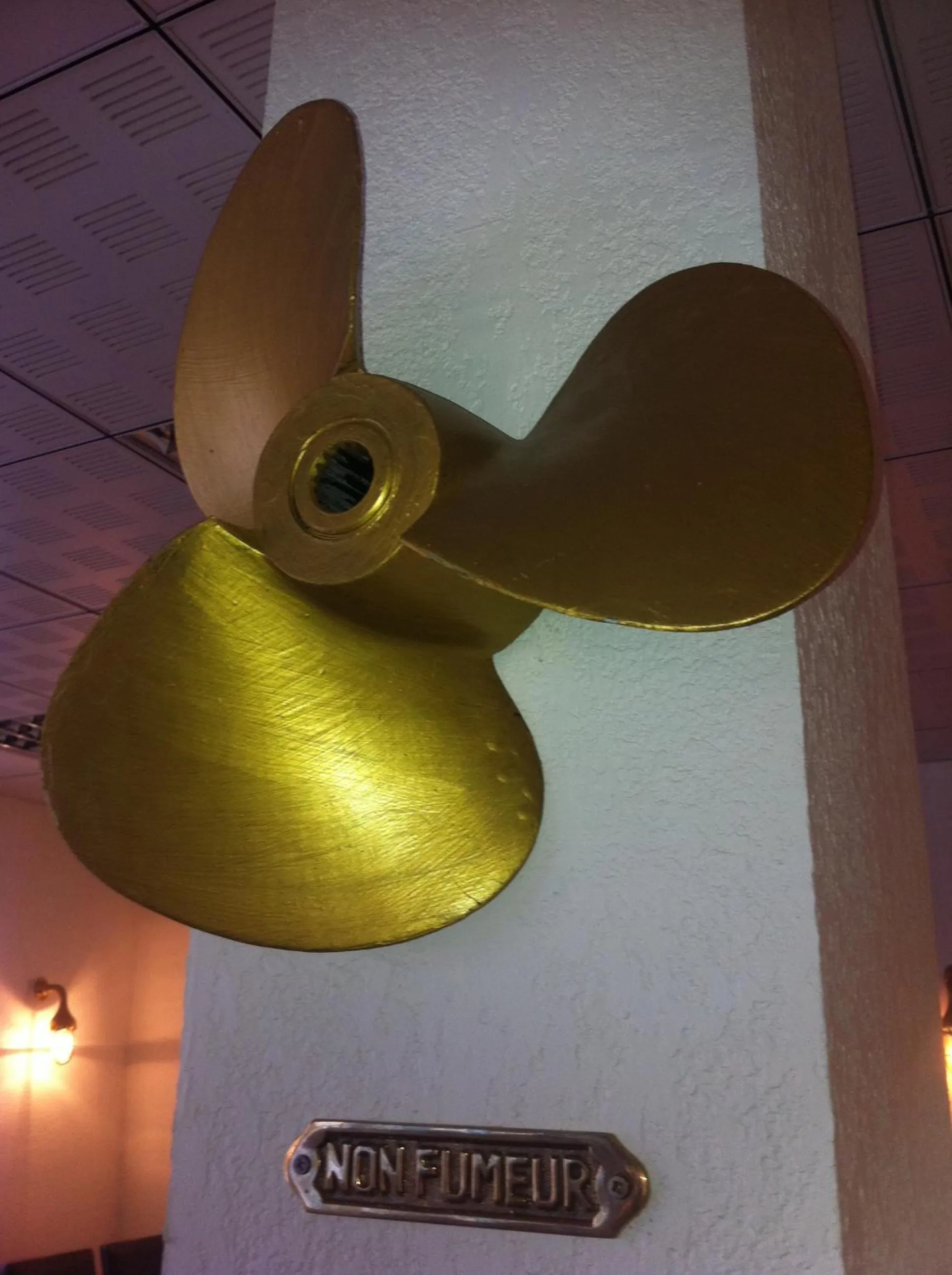 Decorative detail in Hotel De La Mer