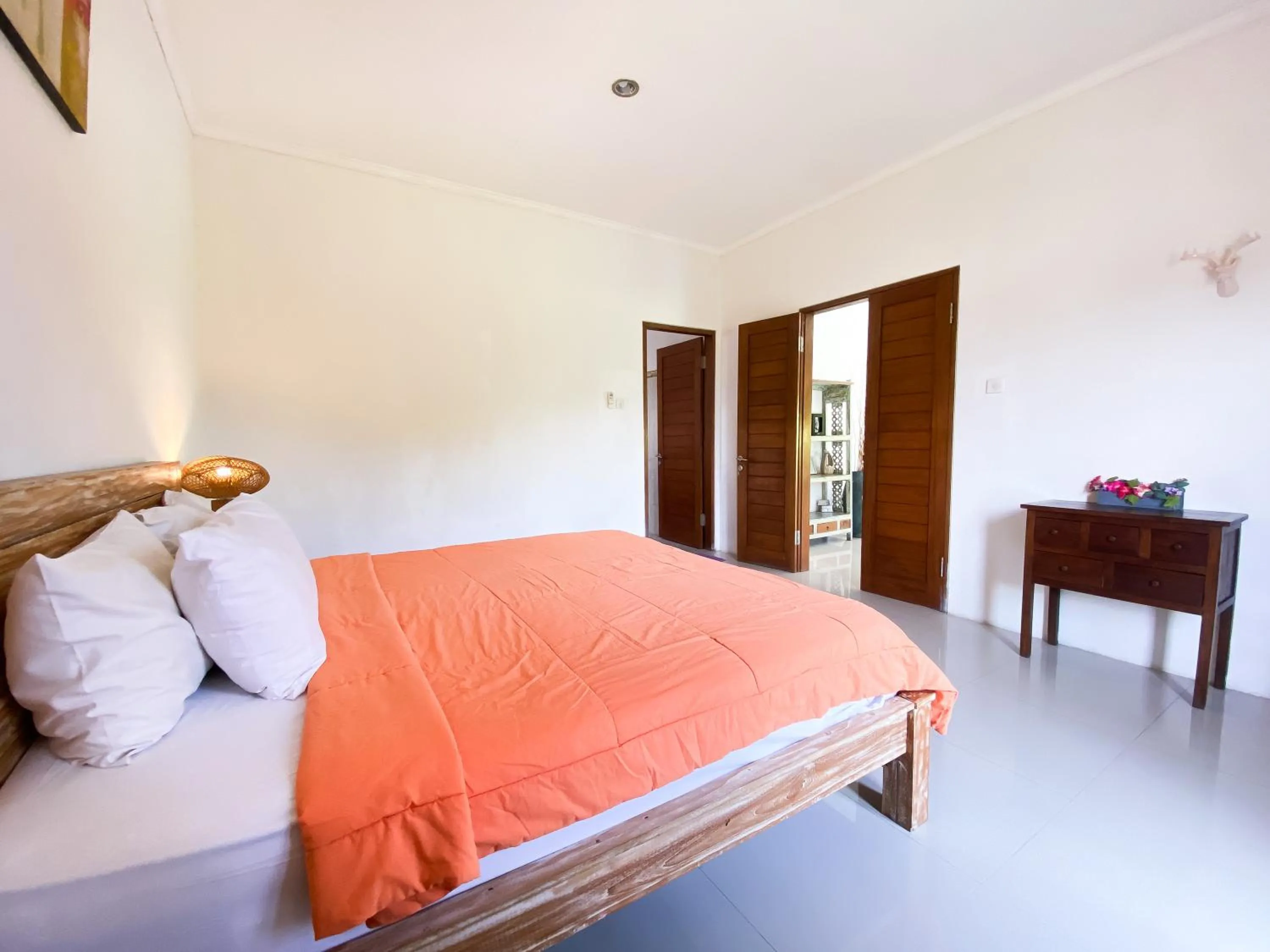 Bedroom, Bed in Villa Devina - Seminyak