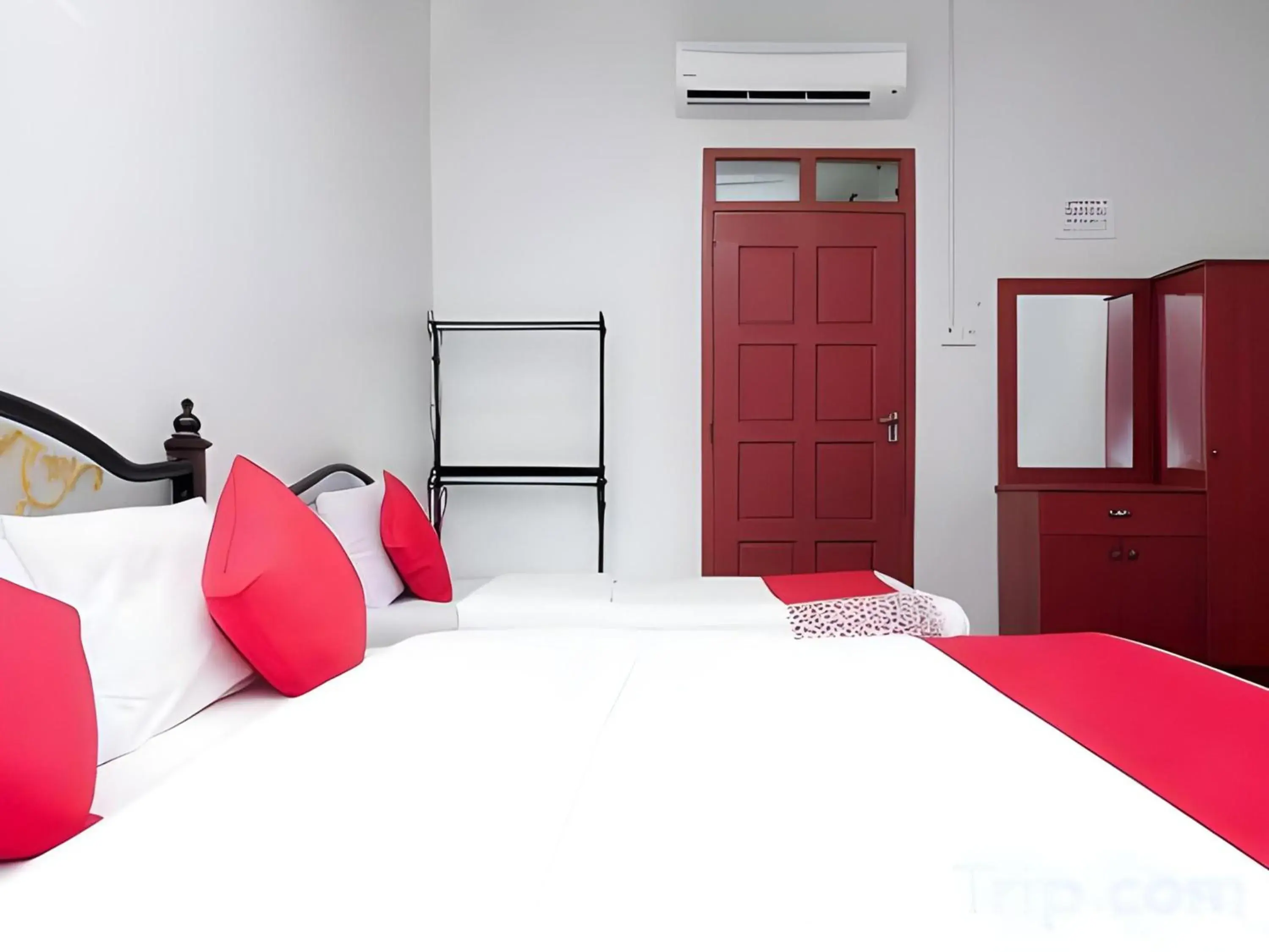 Executive Suite in Hotel O Bari Indah Beach Resort Executive Suite in Hotel O Bari Indah Beach Resort