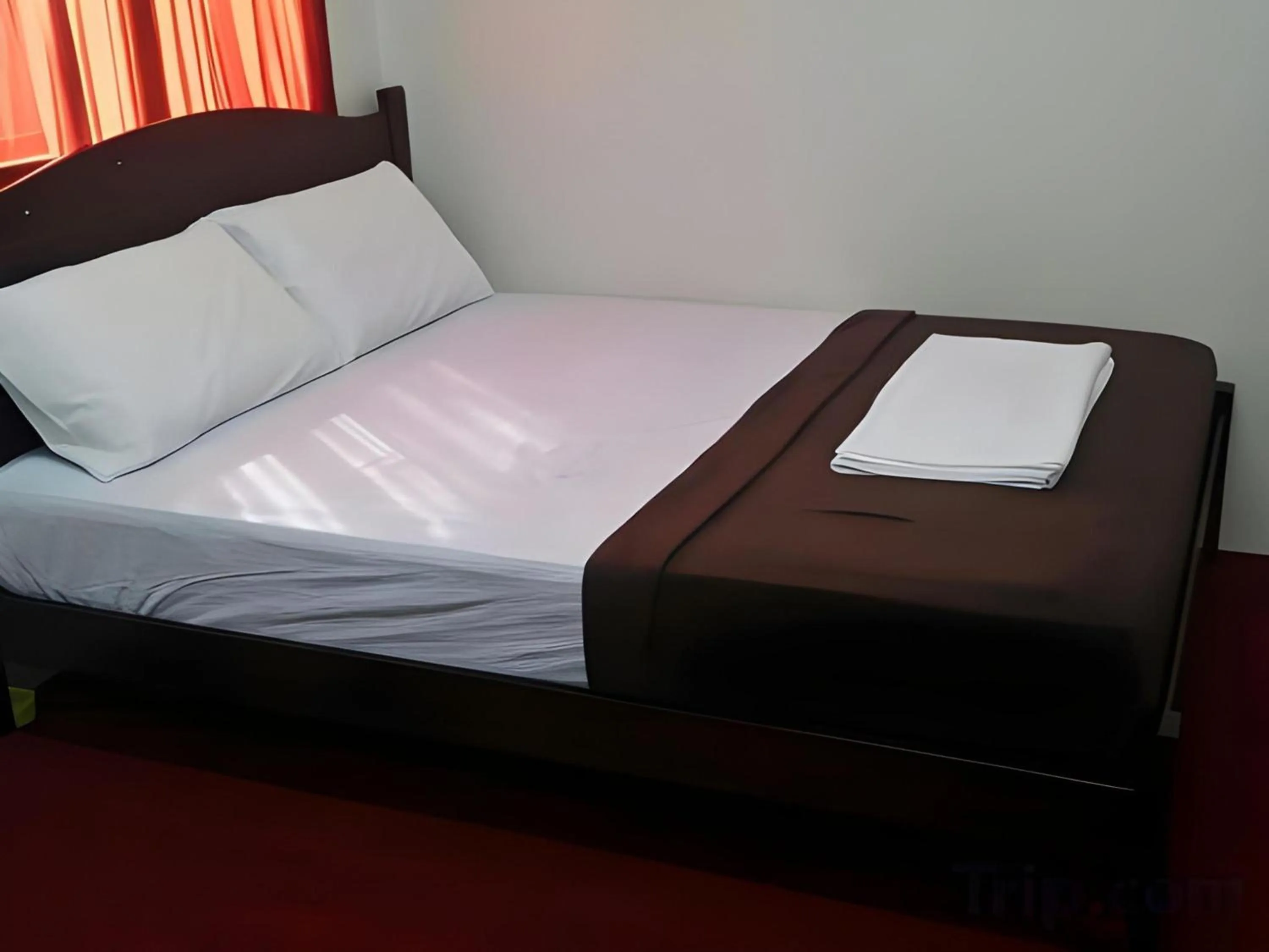 Photo of the whole room in Hotel O Bari Indah Beach Resort