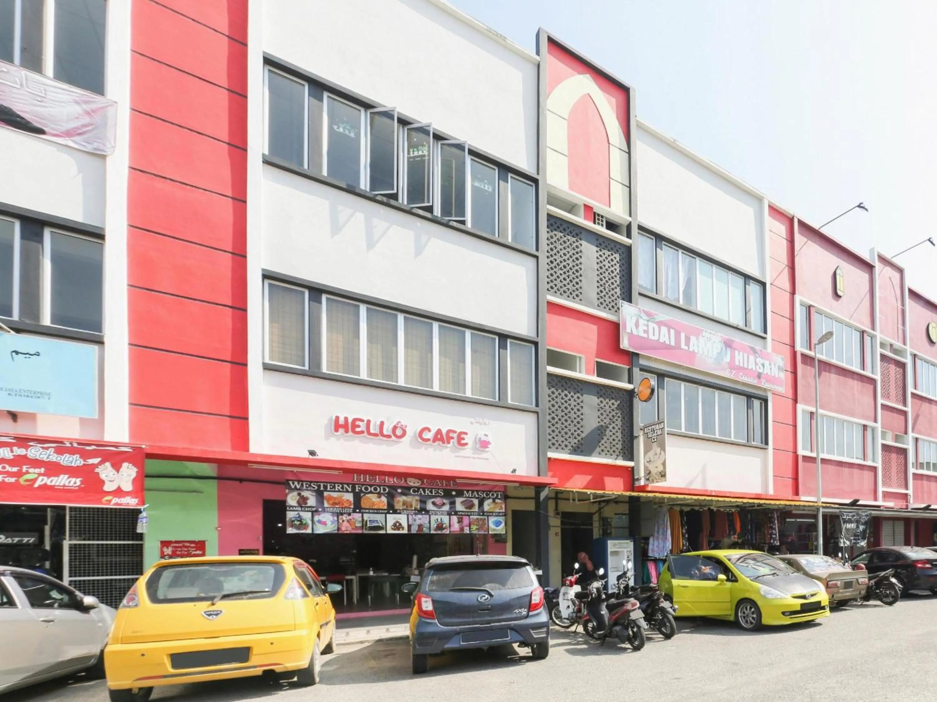 Property building in Hotel O Bari Indah Beach Resort