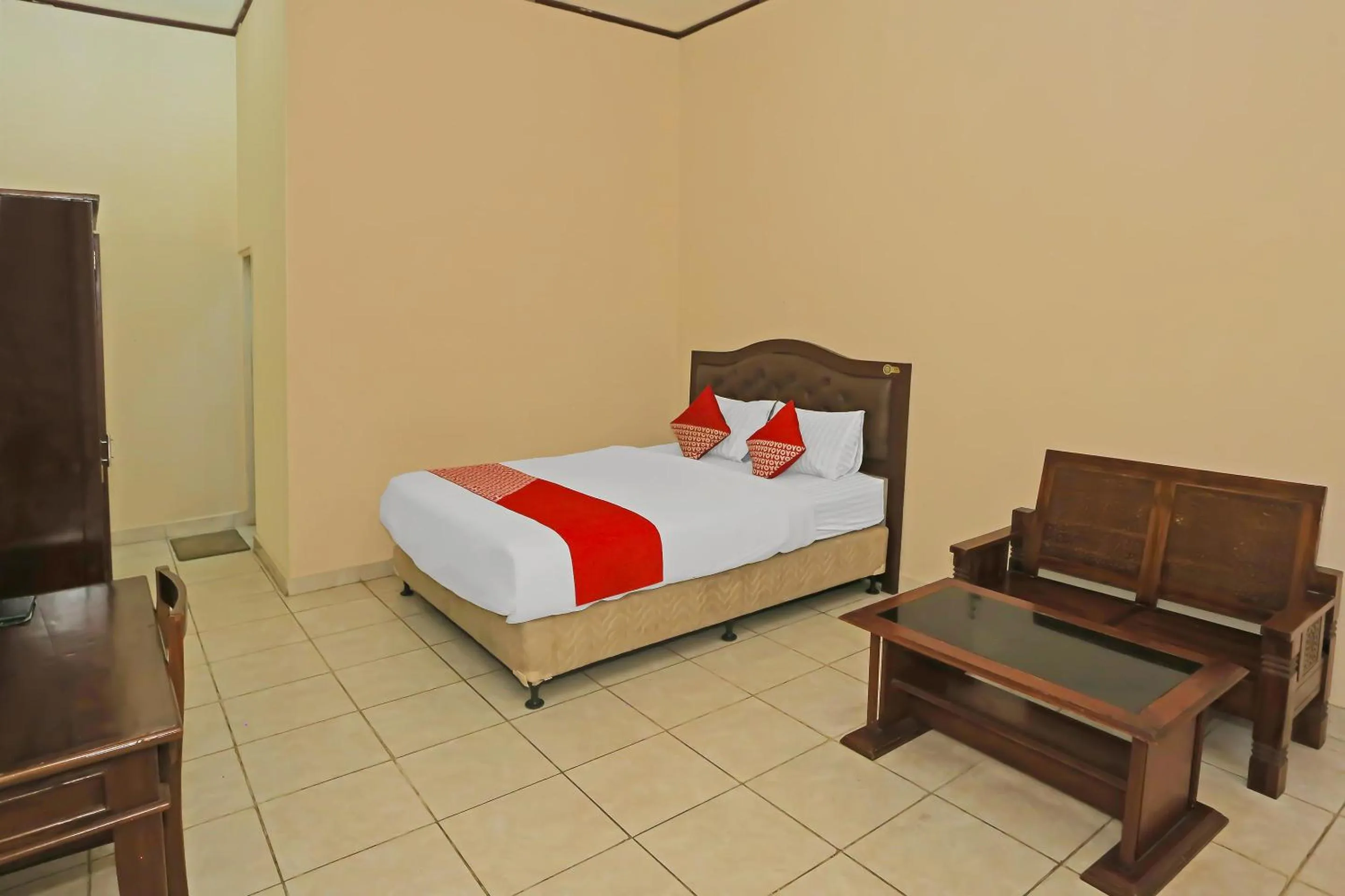 Bedroom in Hotel O Danau Indah