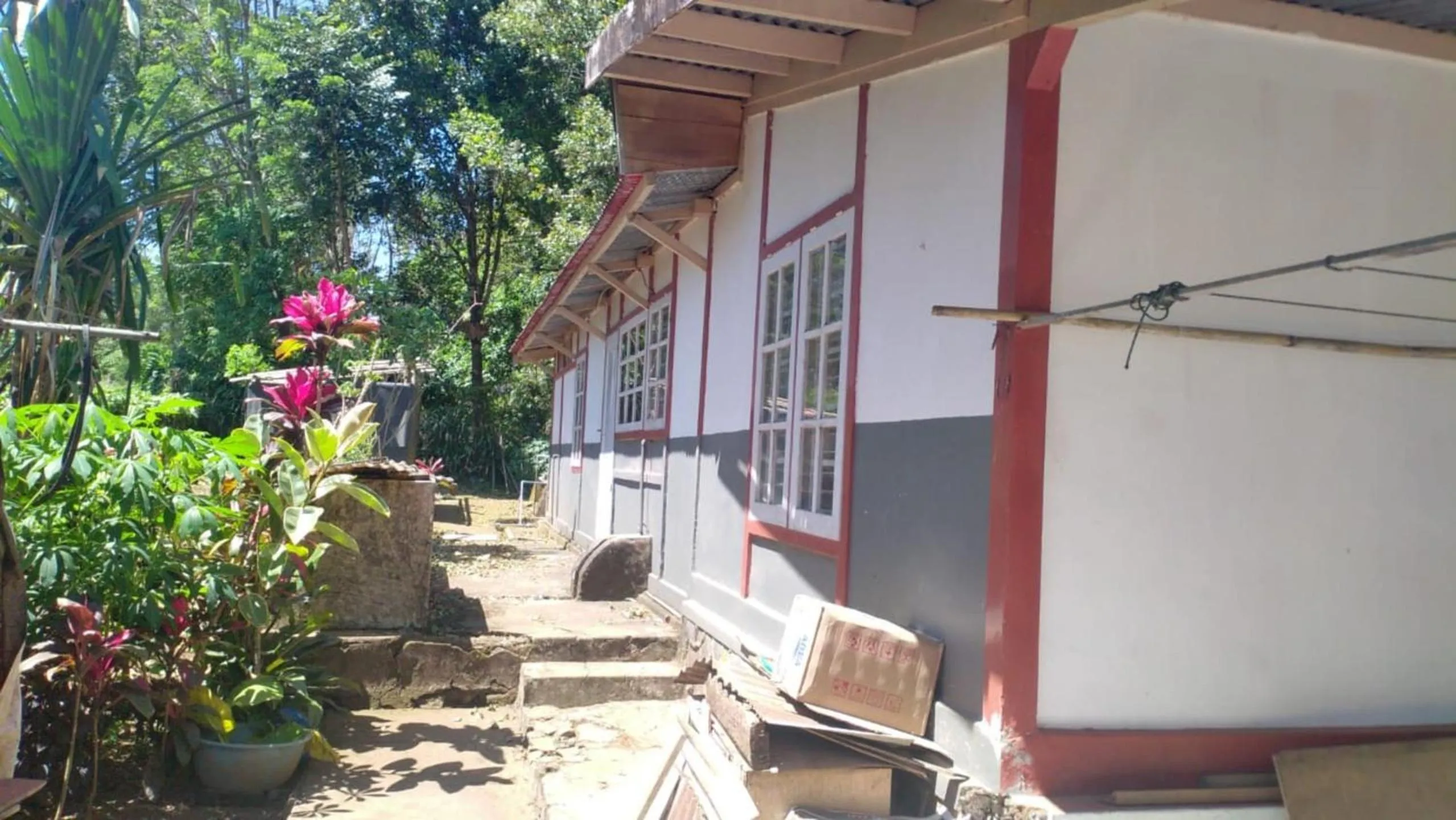 Property building in Villa Yasmin Malino