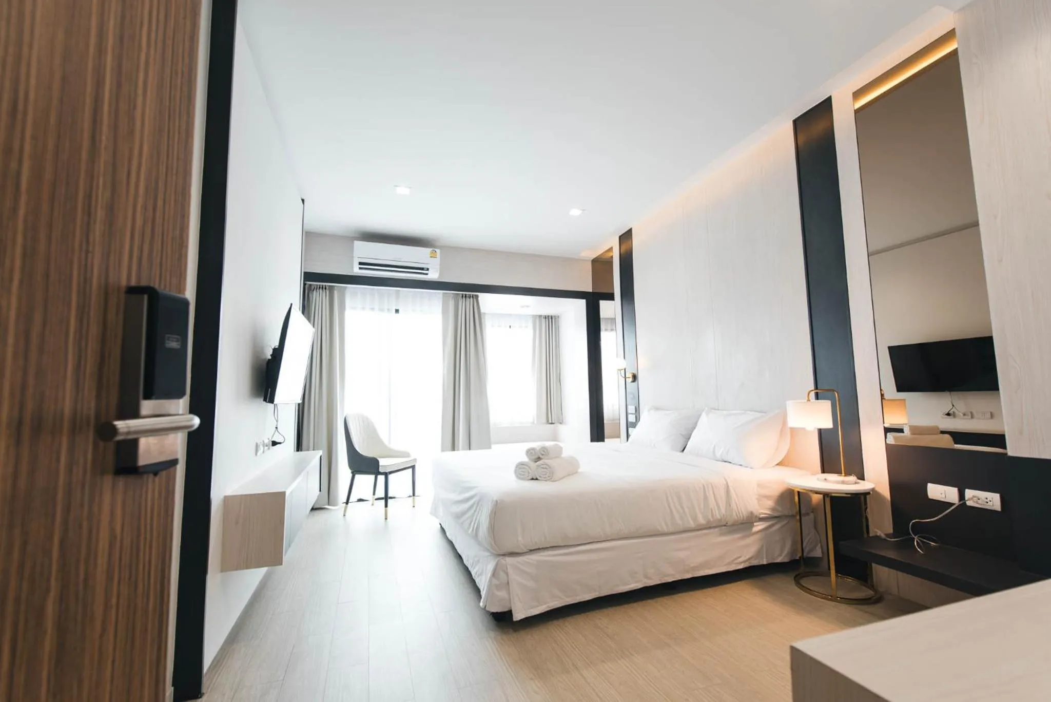 Bed in Qlosest Hotel