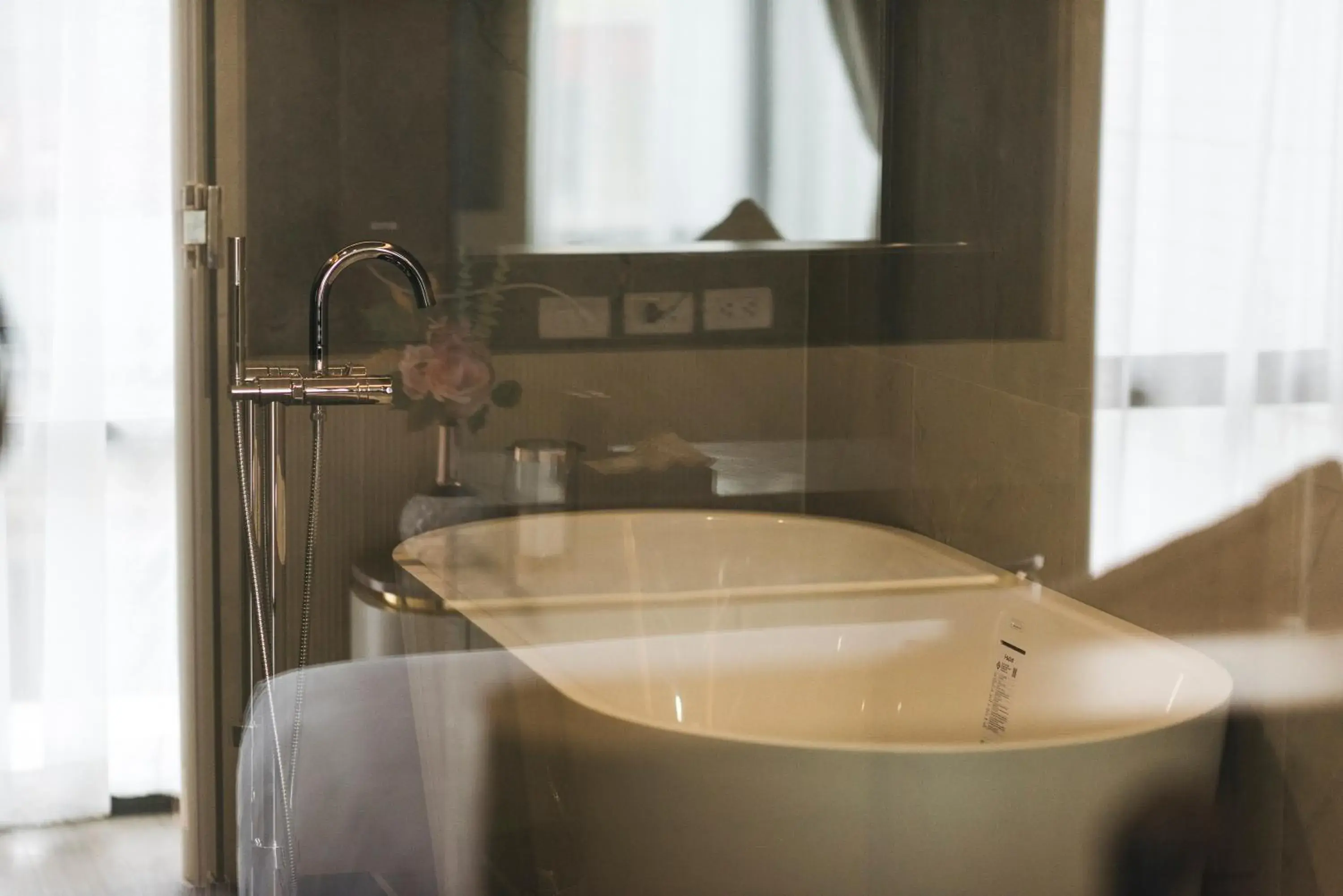 Hot Tub in Qlosest Hotel Hot Tub in Qlosest Hotel