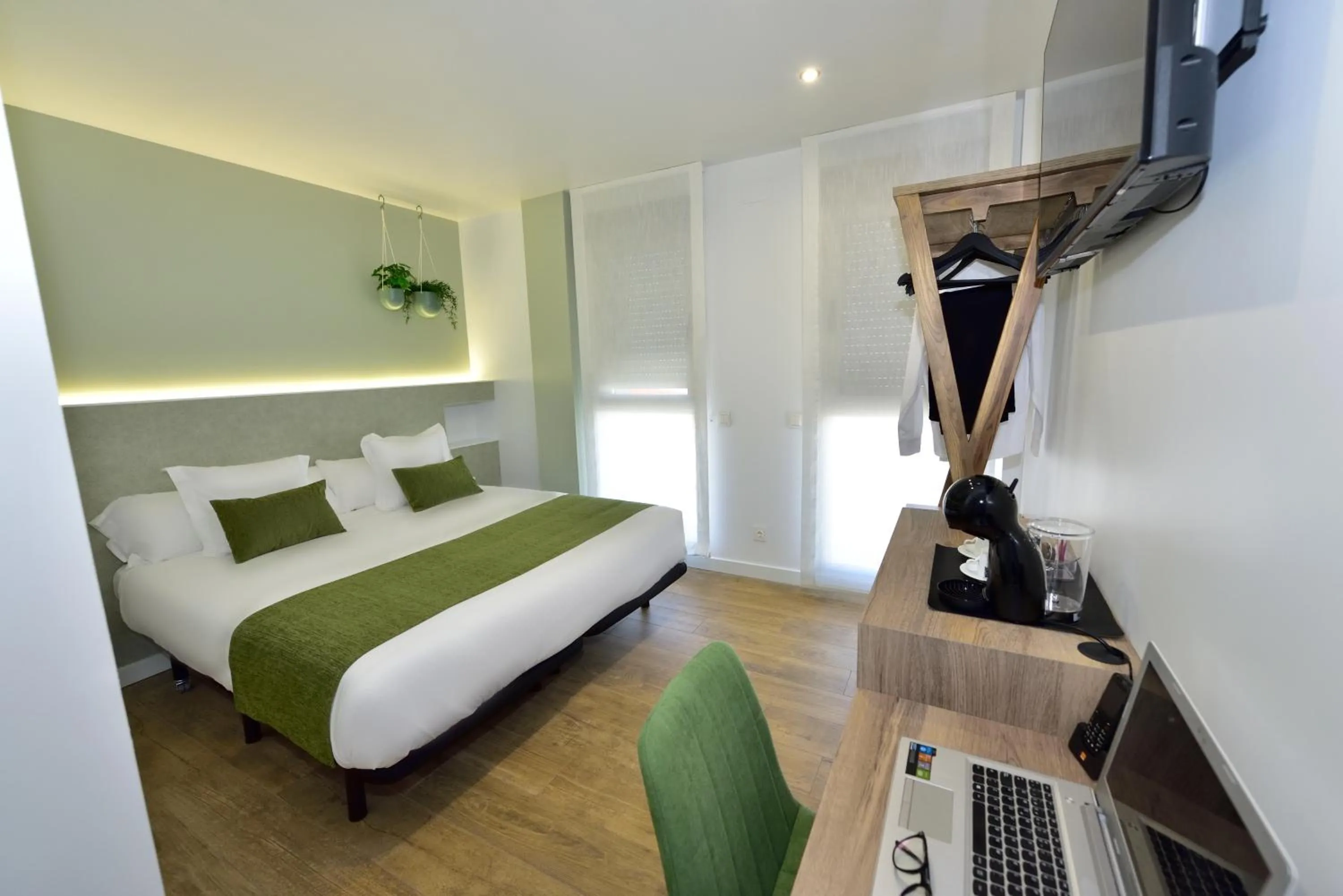 Bedroom, Bed in Rey Don Sancho