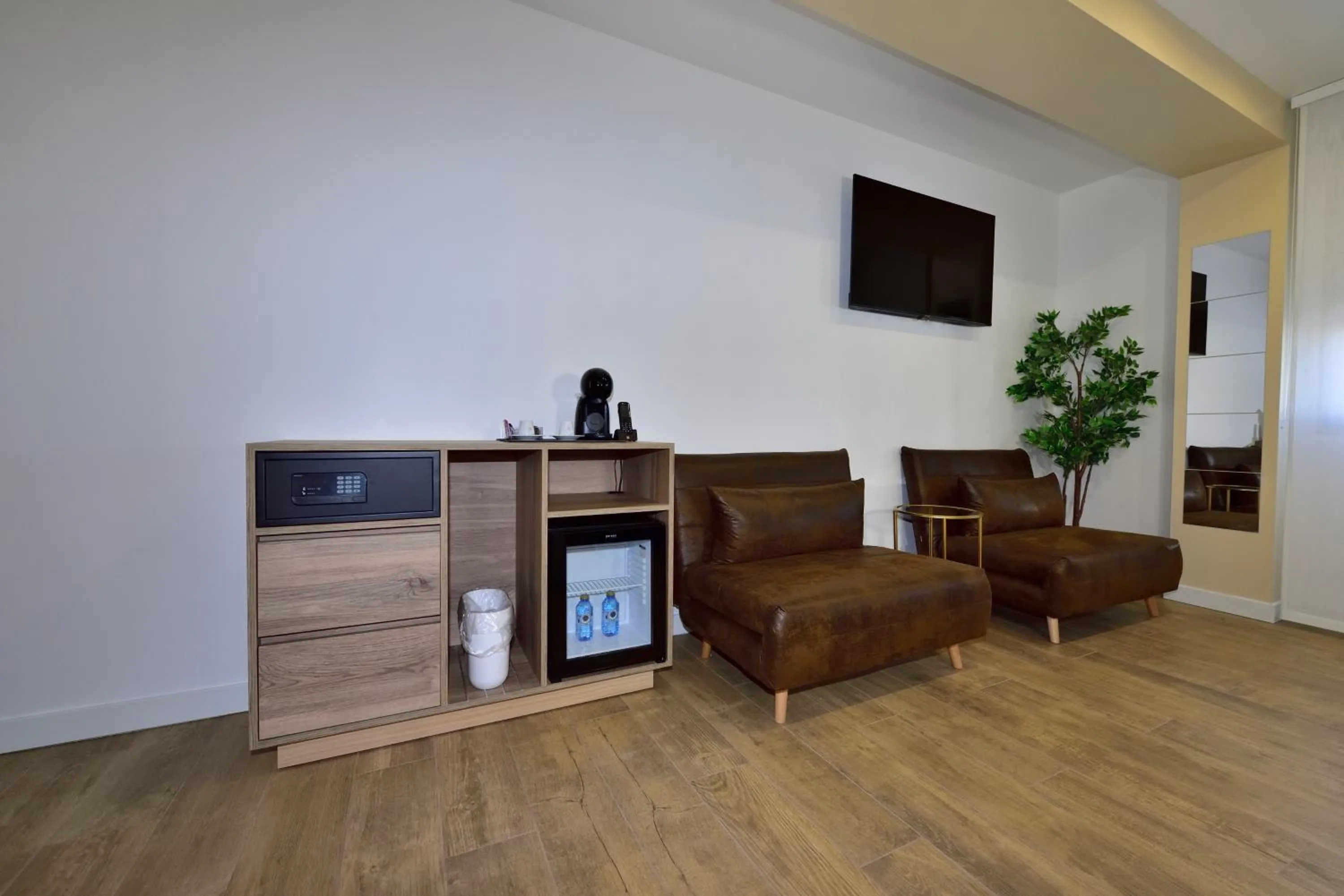 minibar in Rey Don Sancho