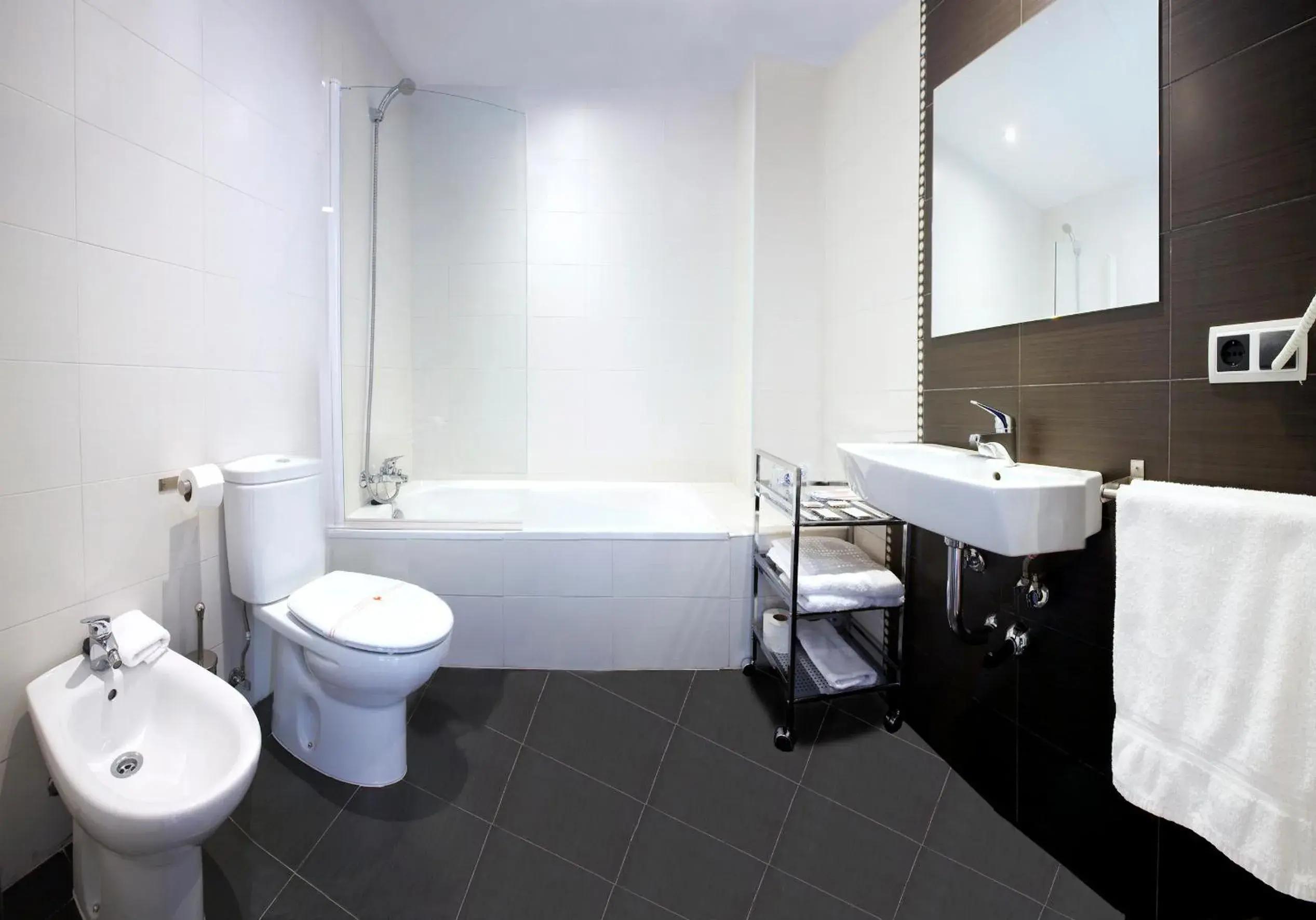 Bathroom in Rey Don Sancho Bathroom in Rey Don Sancho